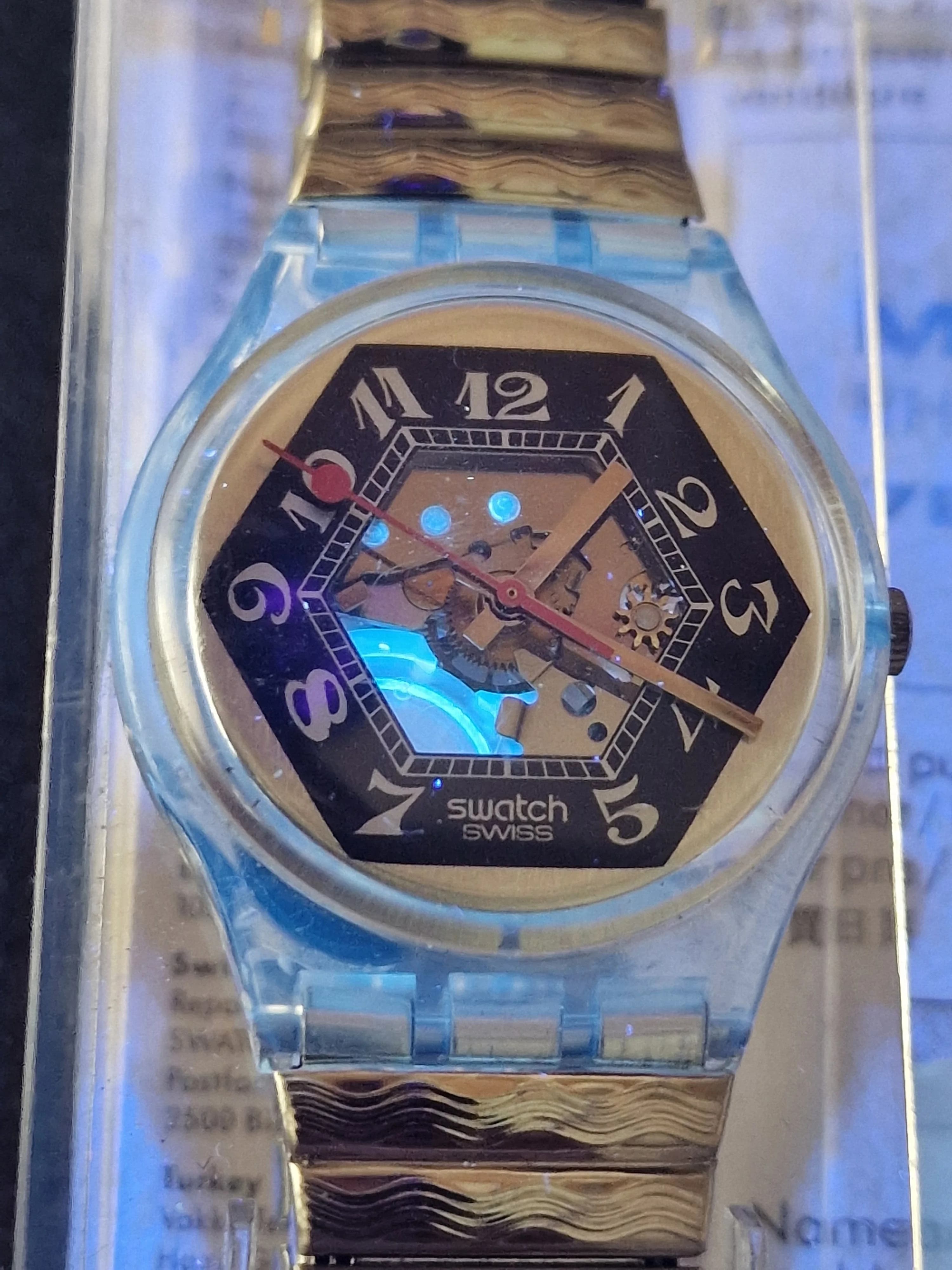 Swatch GY121 “Lot of Dots” (1991) – Art Special by Albrecht Klauer-Simonis