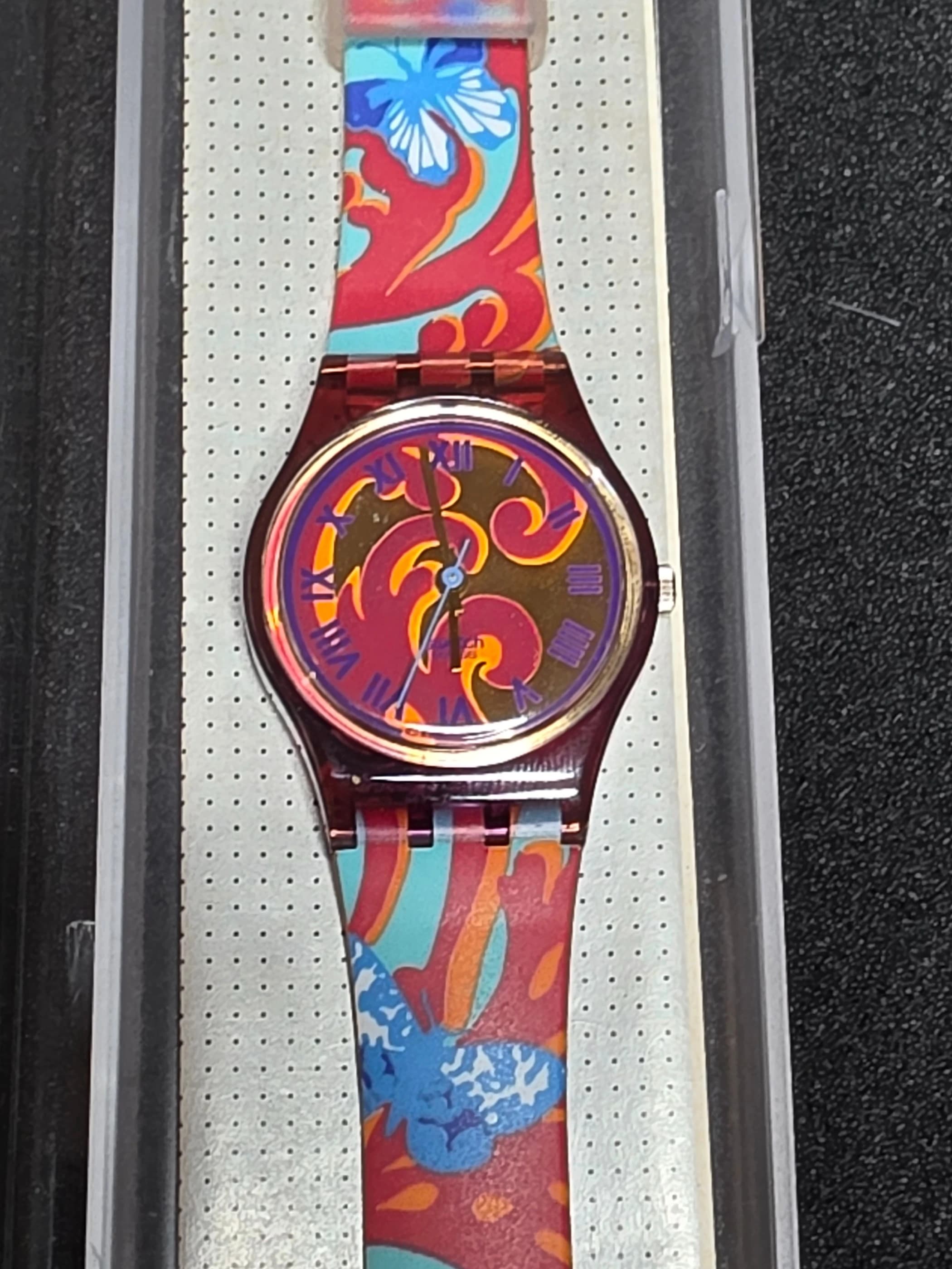 Swatch Lady Fleur de Lys LV102 – 1992 – NOS – Multicolor Dial
