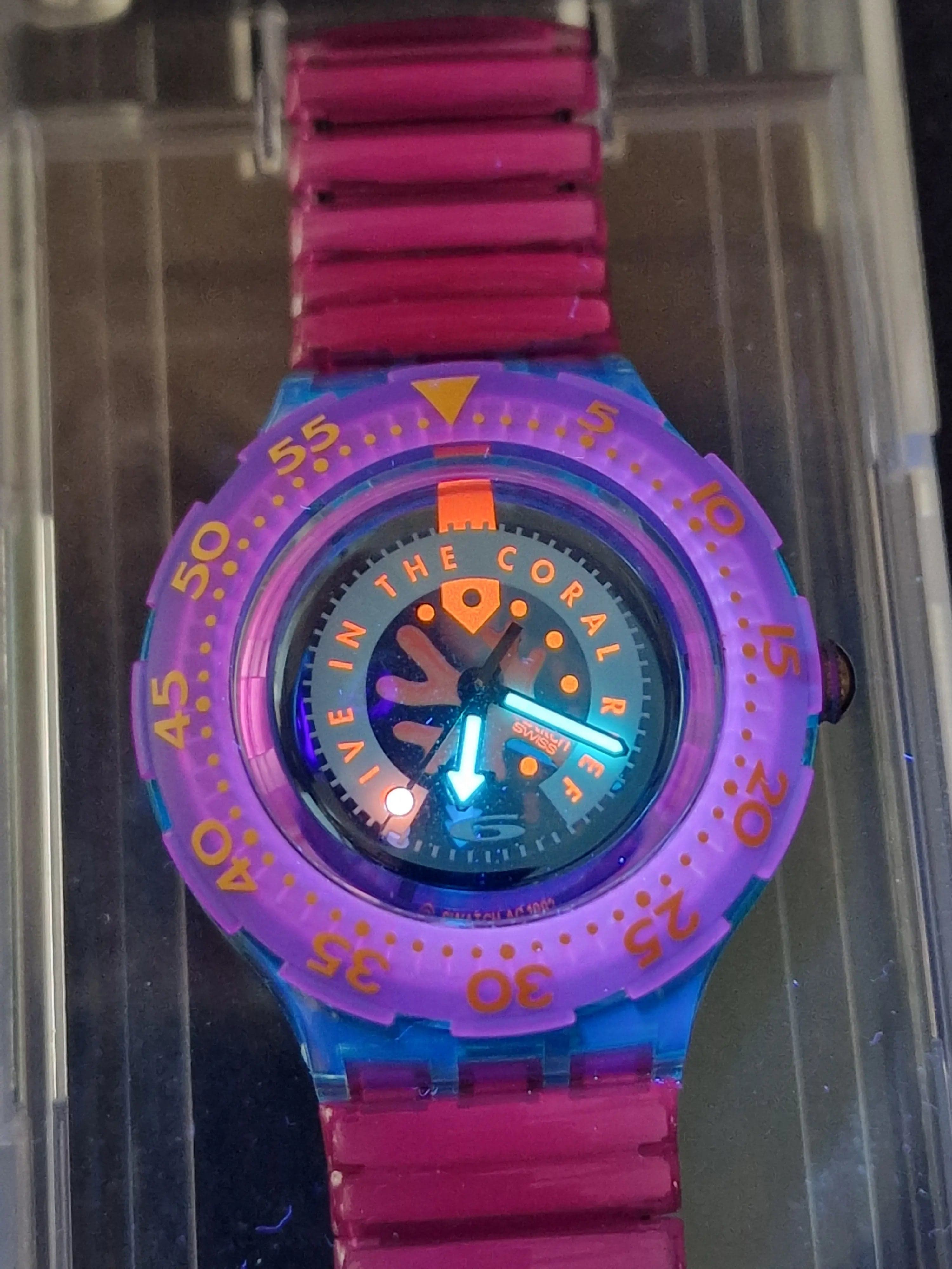 Swatch Scuba 200 Flex SDG102 "Cherry Drops" (1993)