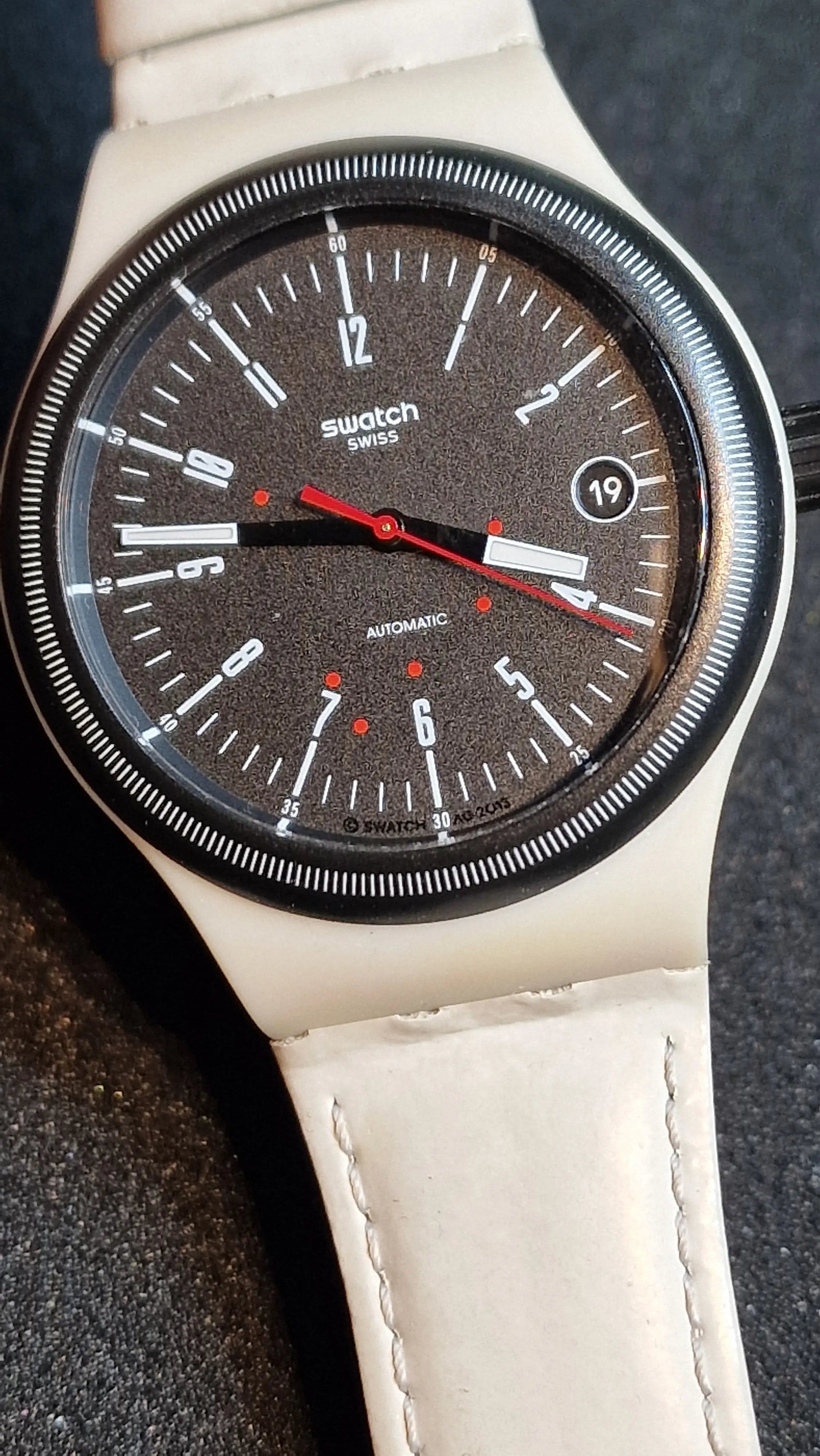 Swatch Sistem51 Automatic SUTM400 “Cream” (AG2013) – Date – See-Through Back 42mm