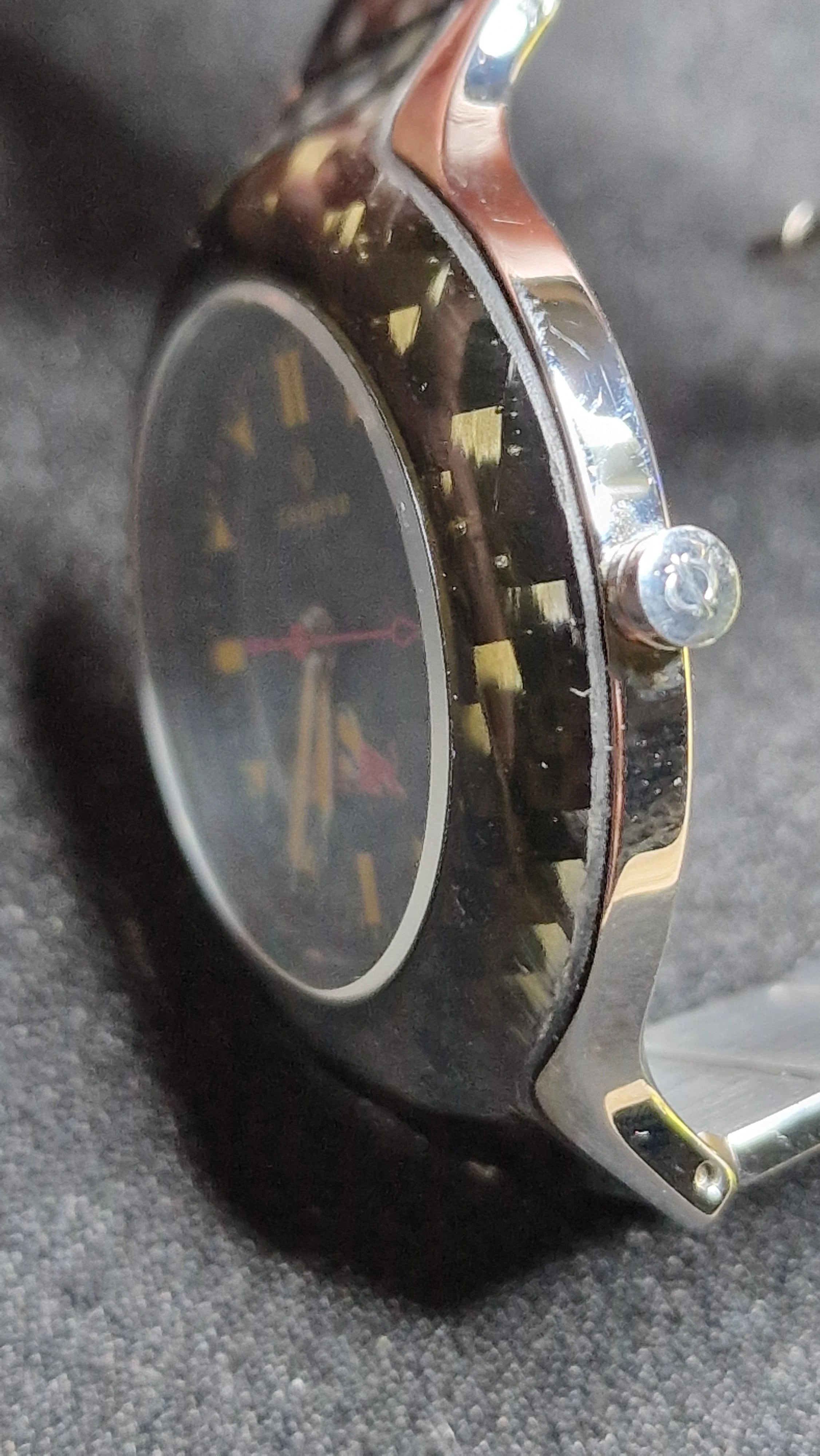 Candino Carbon F1 – Red Bull Sauber Petronas Edition (Unworn) - 7