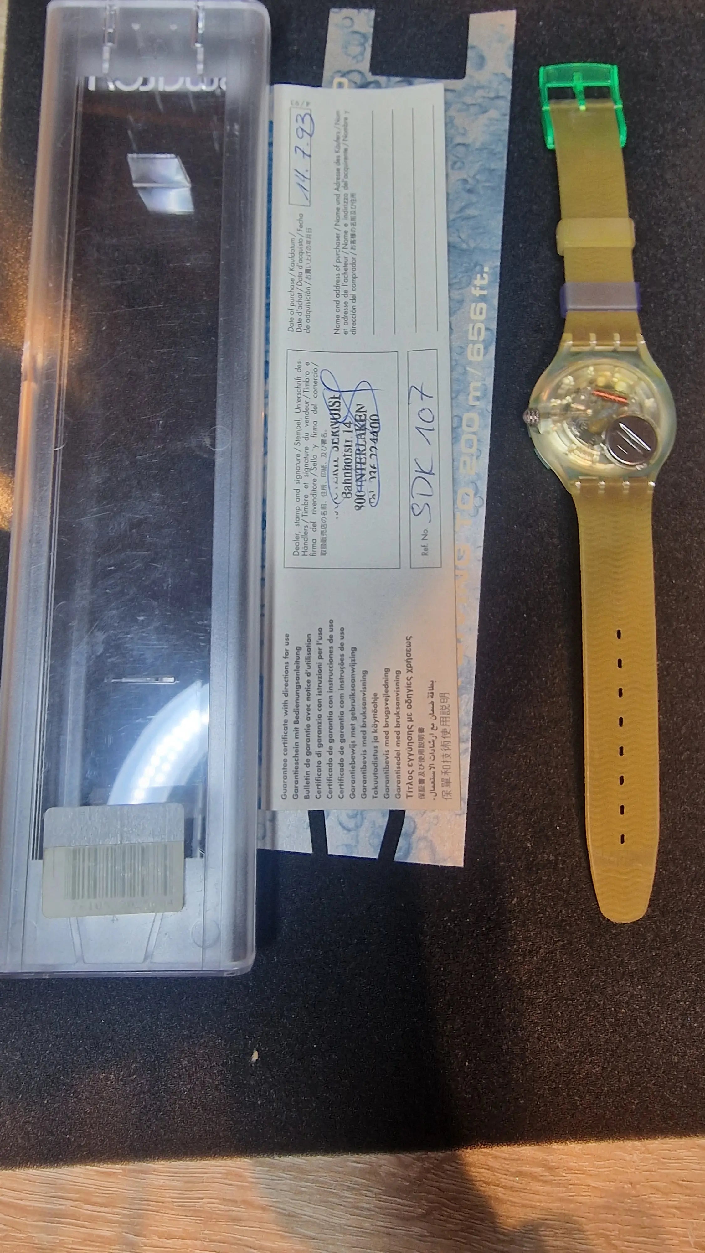 Swatch Scuba 200 SDK107 “Blue Ice” 1993 – Transparent Diver, Full Set 2