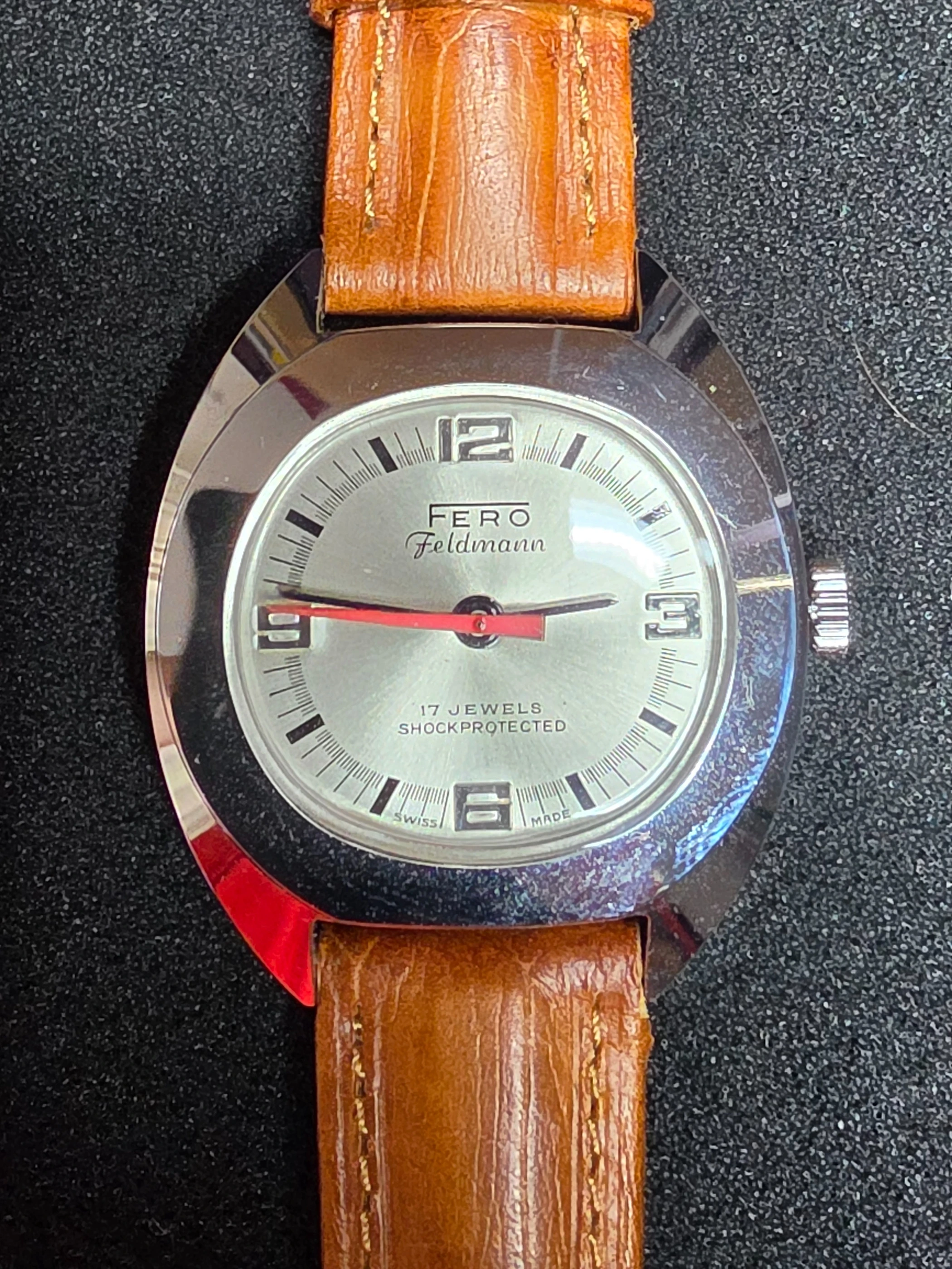 Fero Feldmann – 1960 – Unworn – Red Second Hand 1