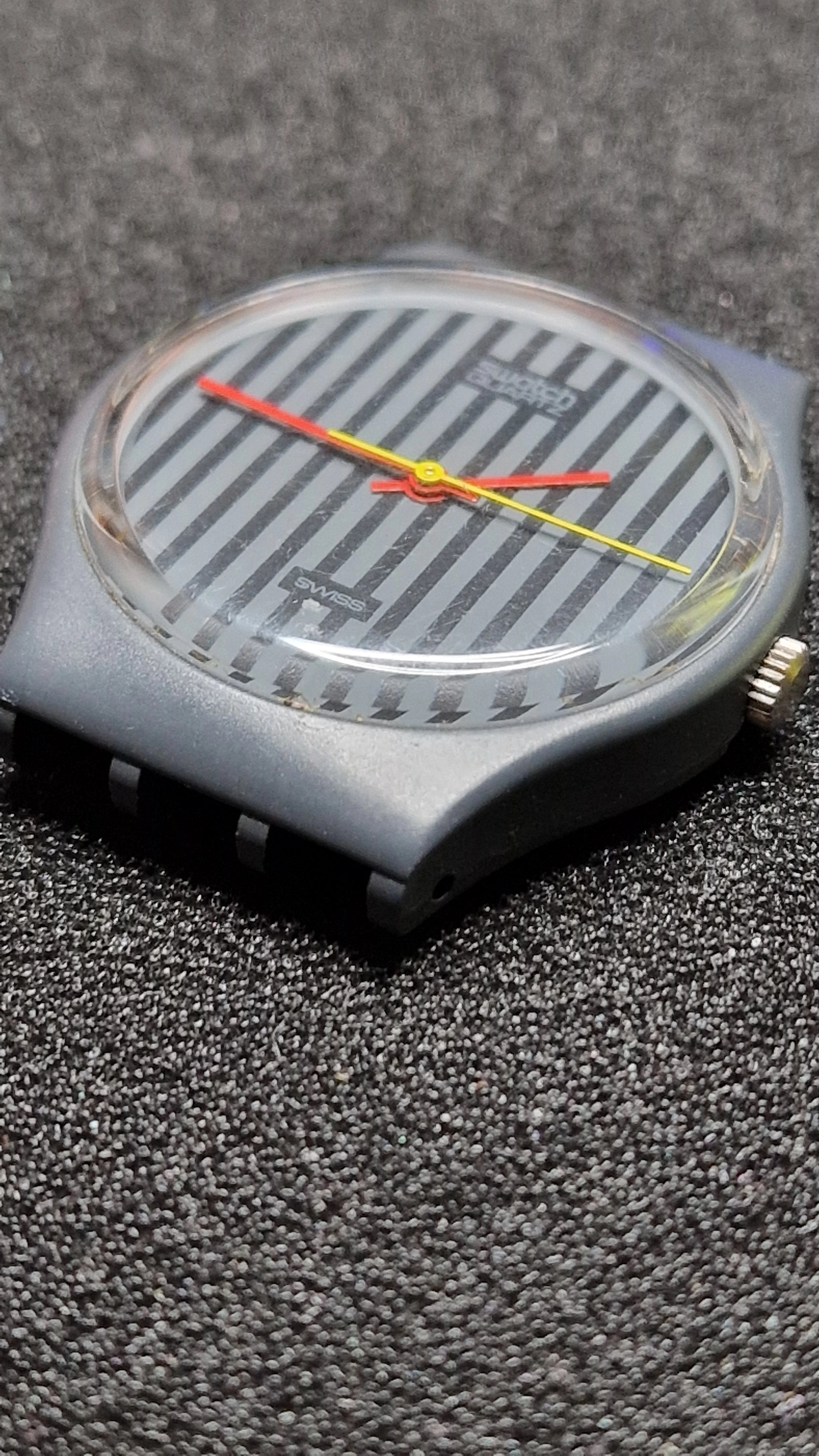 Swatch Originals GA102 “Pinstripe” (1985) - 6