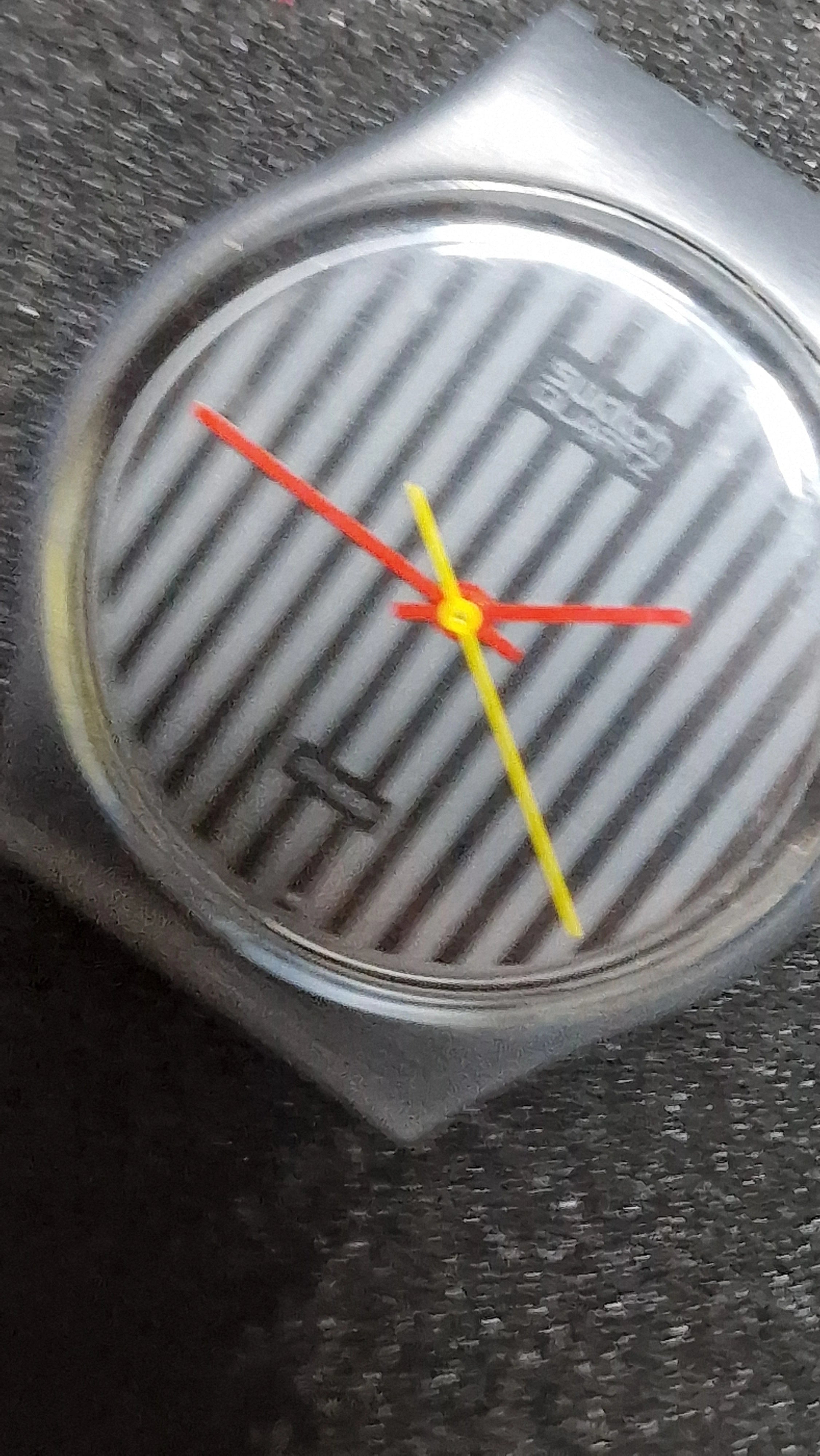Swatch Originals GA102 “Pinstripe” (1985) - 7