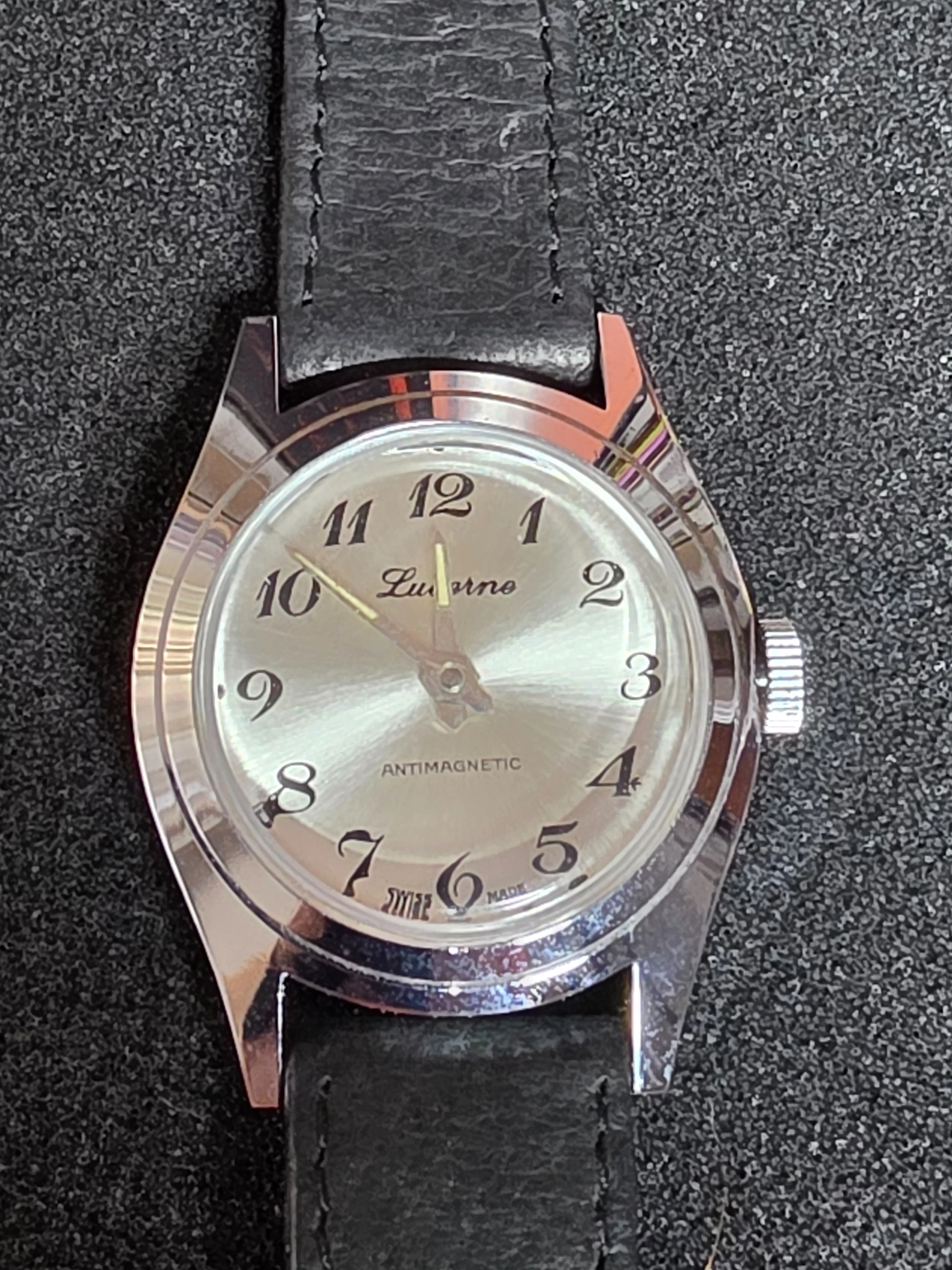Lucerne Lady – 1960 – Like New – Antimagnetic