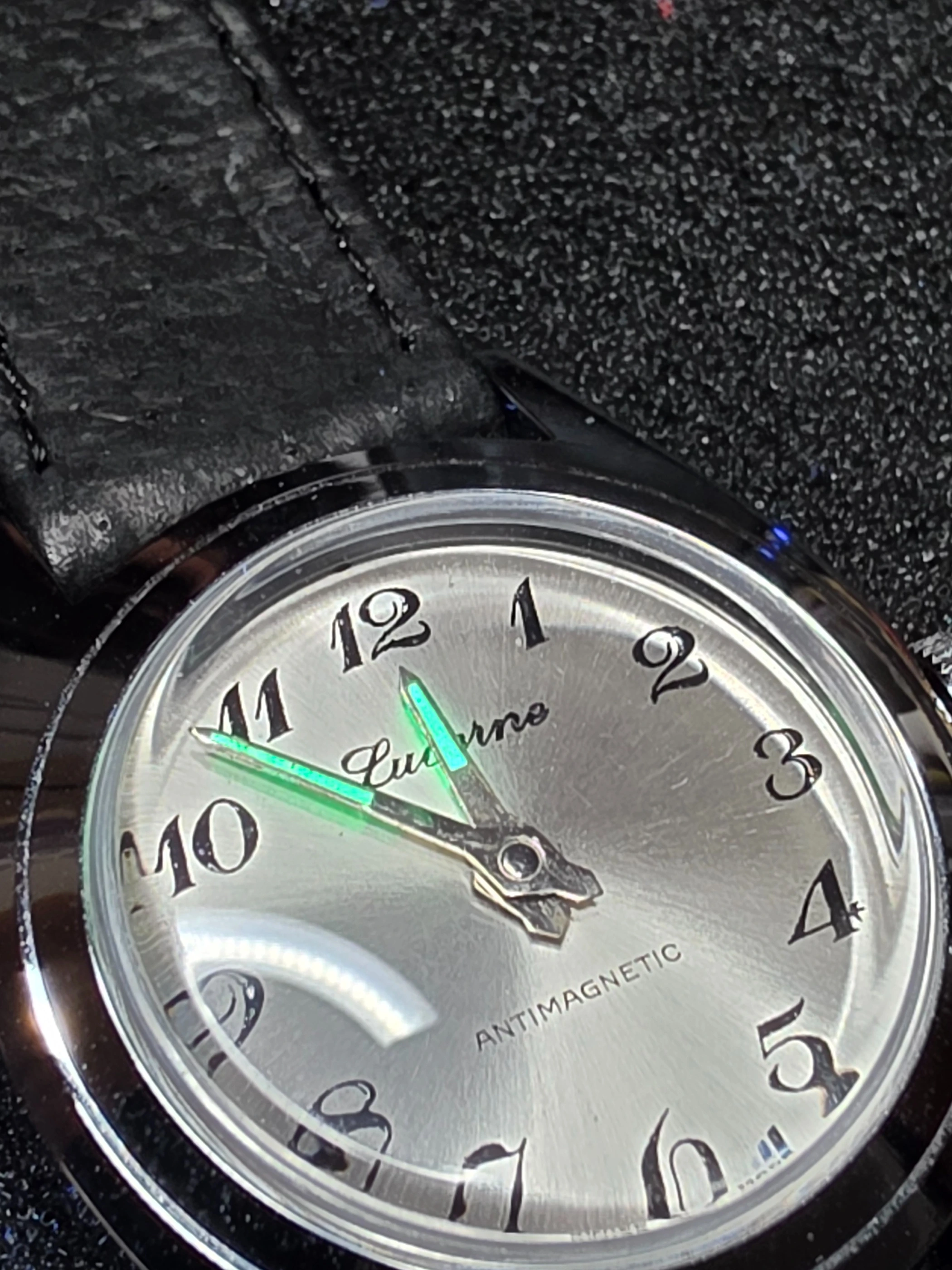 Lucerne Lady – 1960 – Like New – Antimagnetic 10