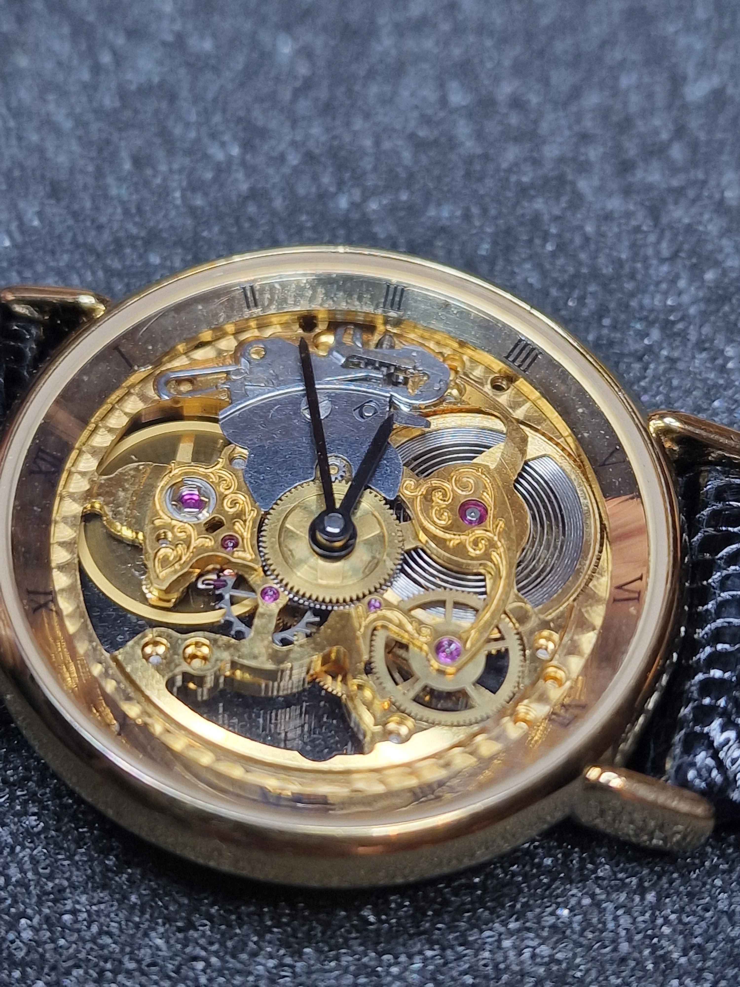 New Skeleton Unisex Watch – Hand-Wound, Business Liquidation, Unworn 6