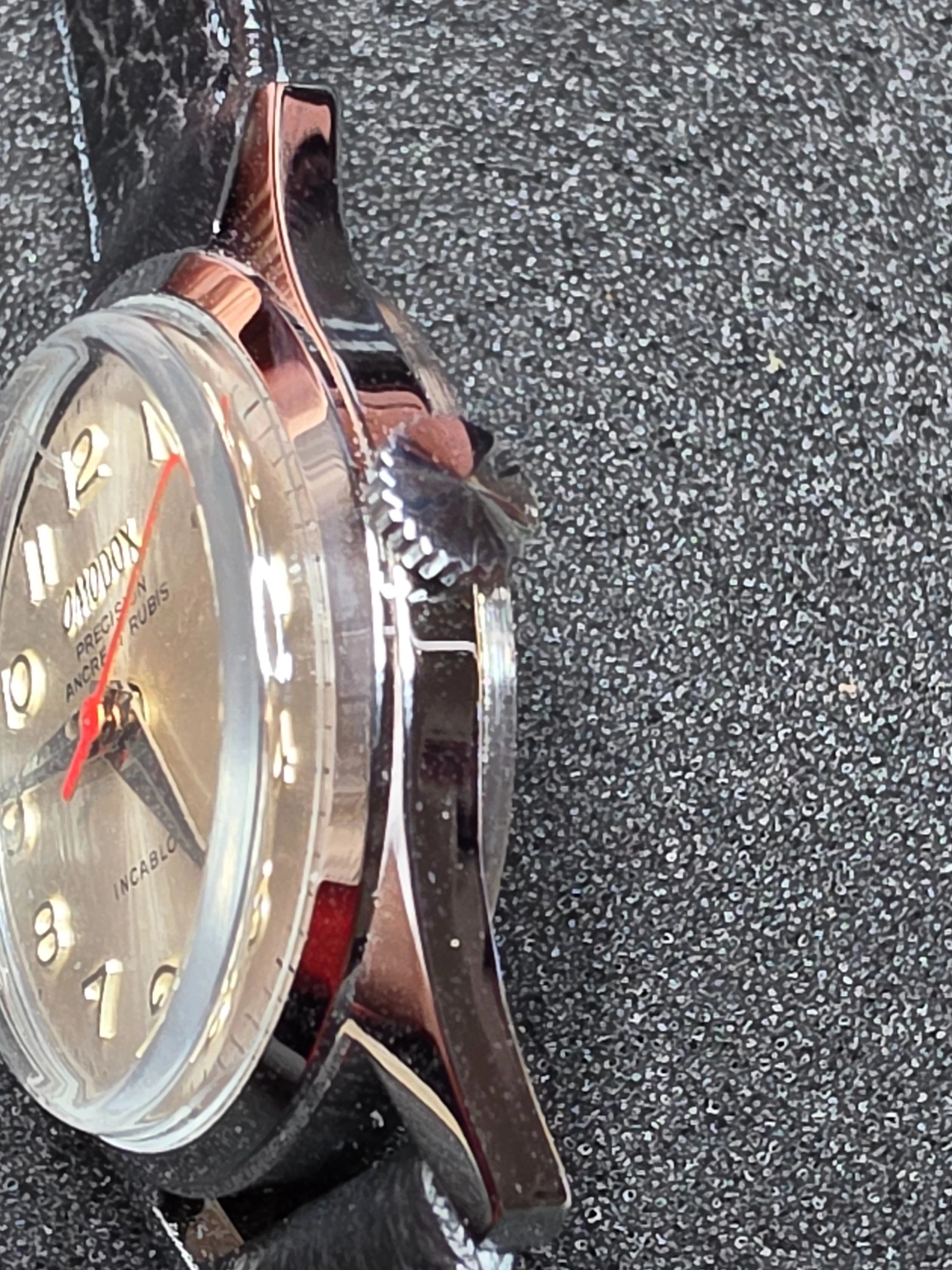 Omodox Precision – NOS – Red Second Hand 4