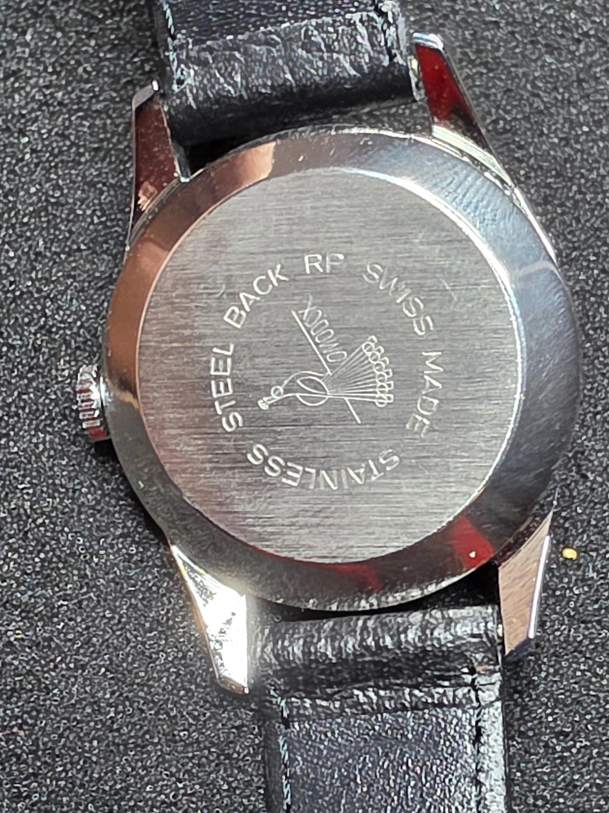 Omodox Precision – NOS – Red Second Hand 5