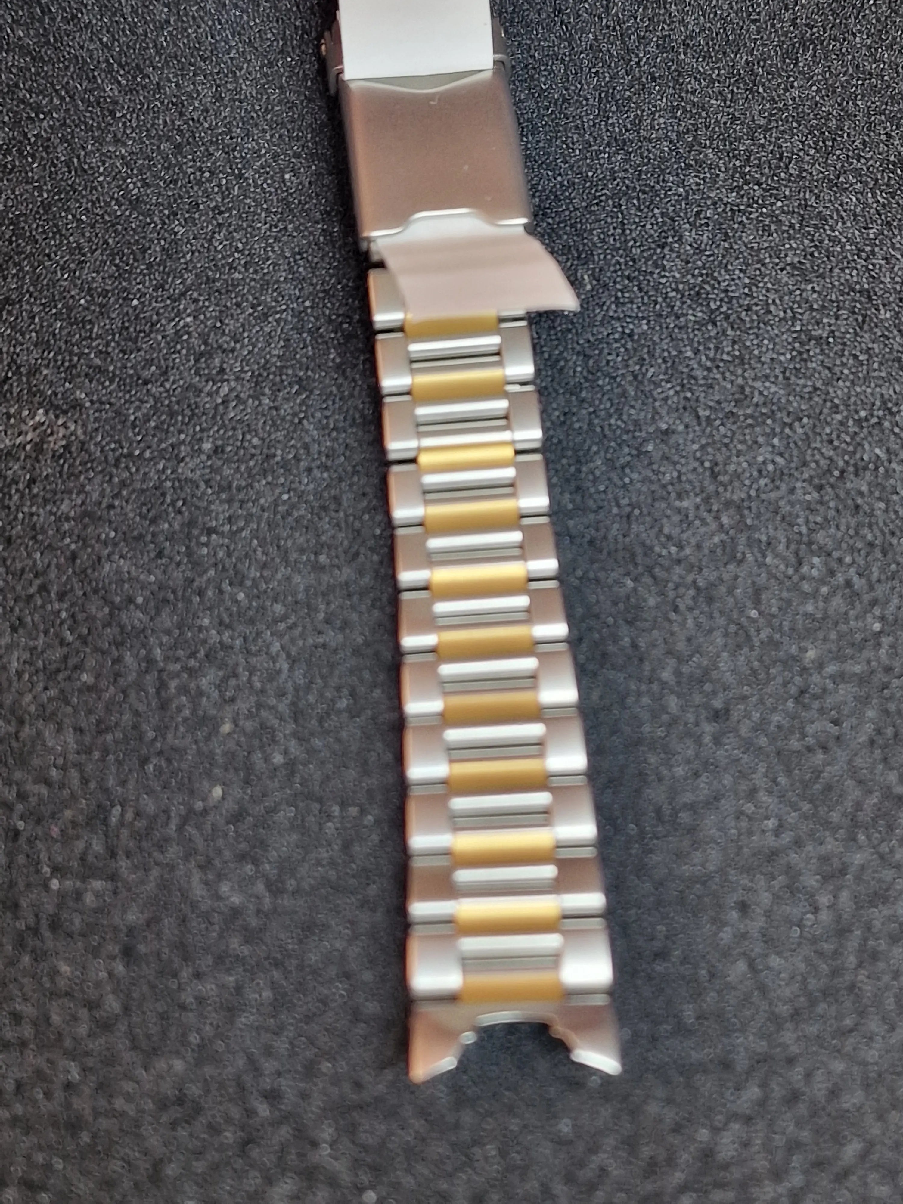 Original TAG Heuer Stainless Steel & Gold-Tone Bracelet – Ref. BB0519 5