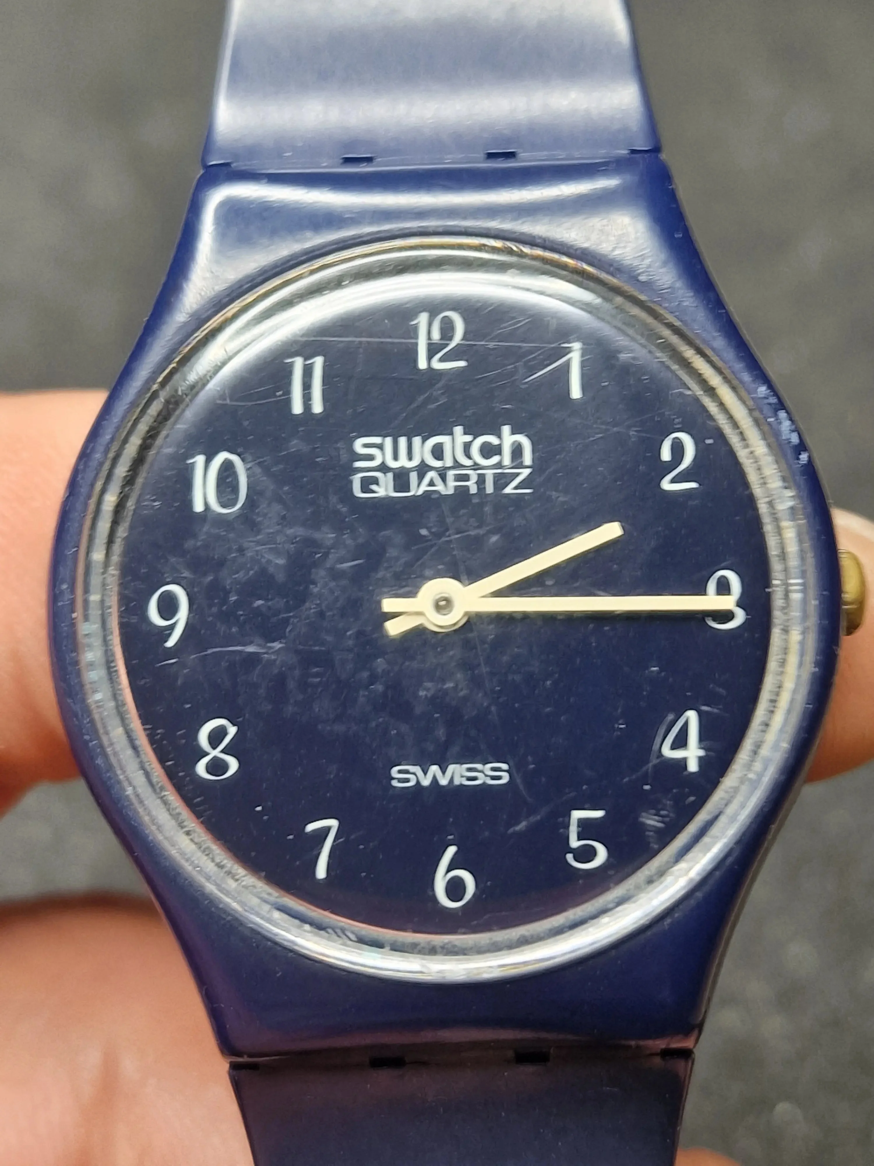 Rare 1983 Swatch GN001 – Specialist trade FHL on Strap – 34mm 4