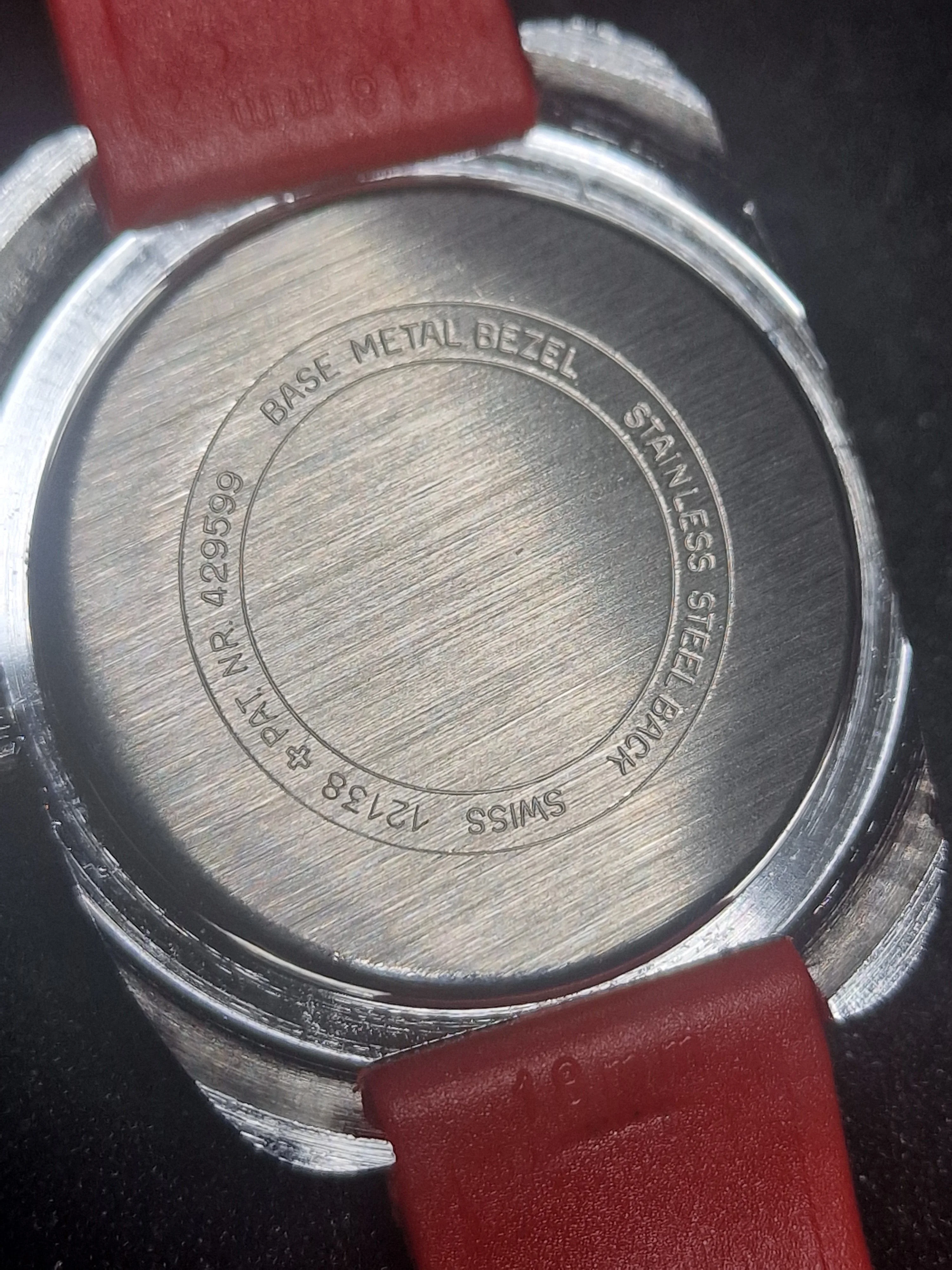 🕰️ Rare Vintage Erotic Watch from the 70s – Hand-Wound – Patented! 🔥 10