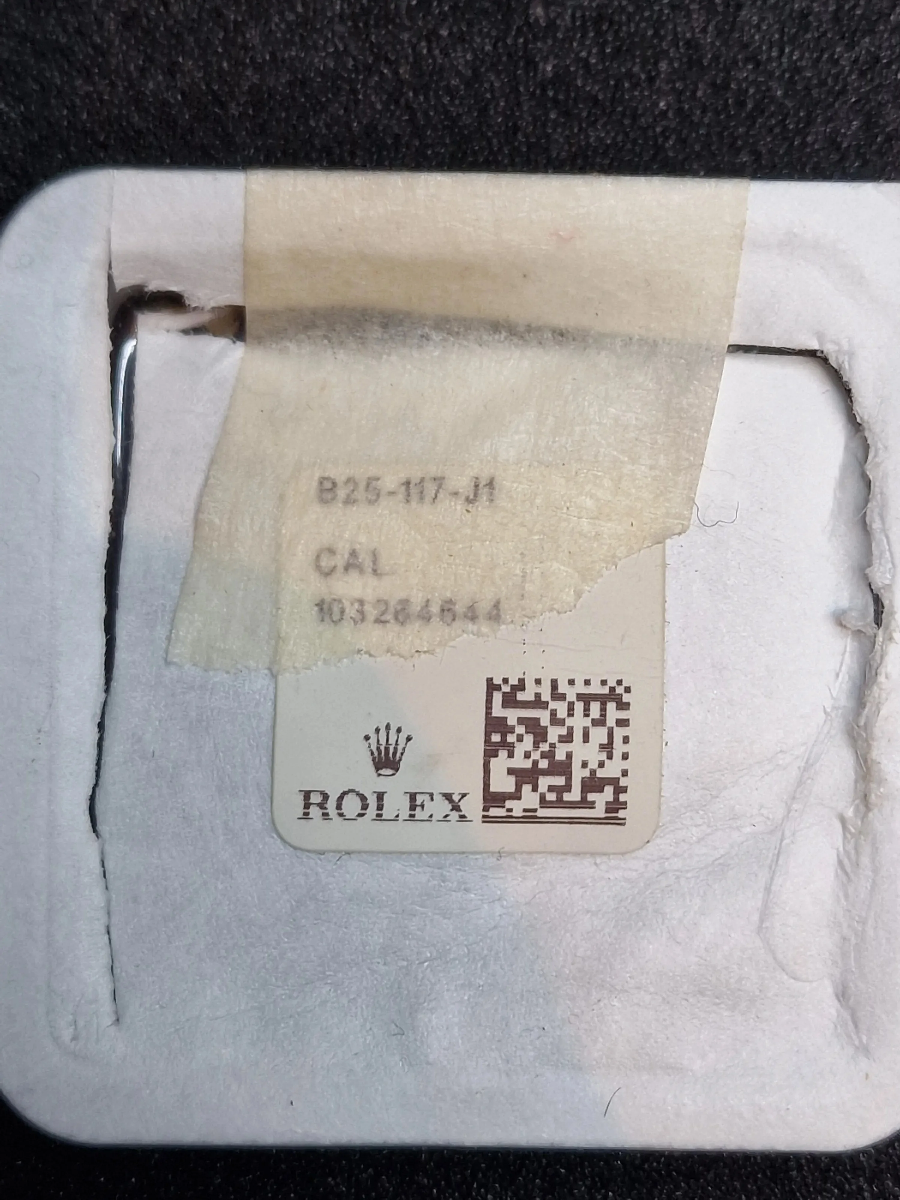 USED Rolex Original Crystal B25-117-J1 with Cyclops 1