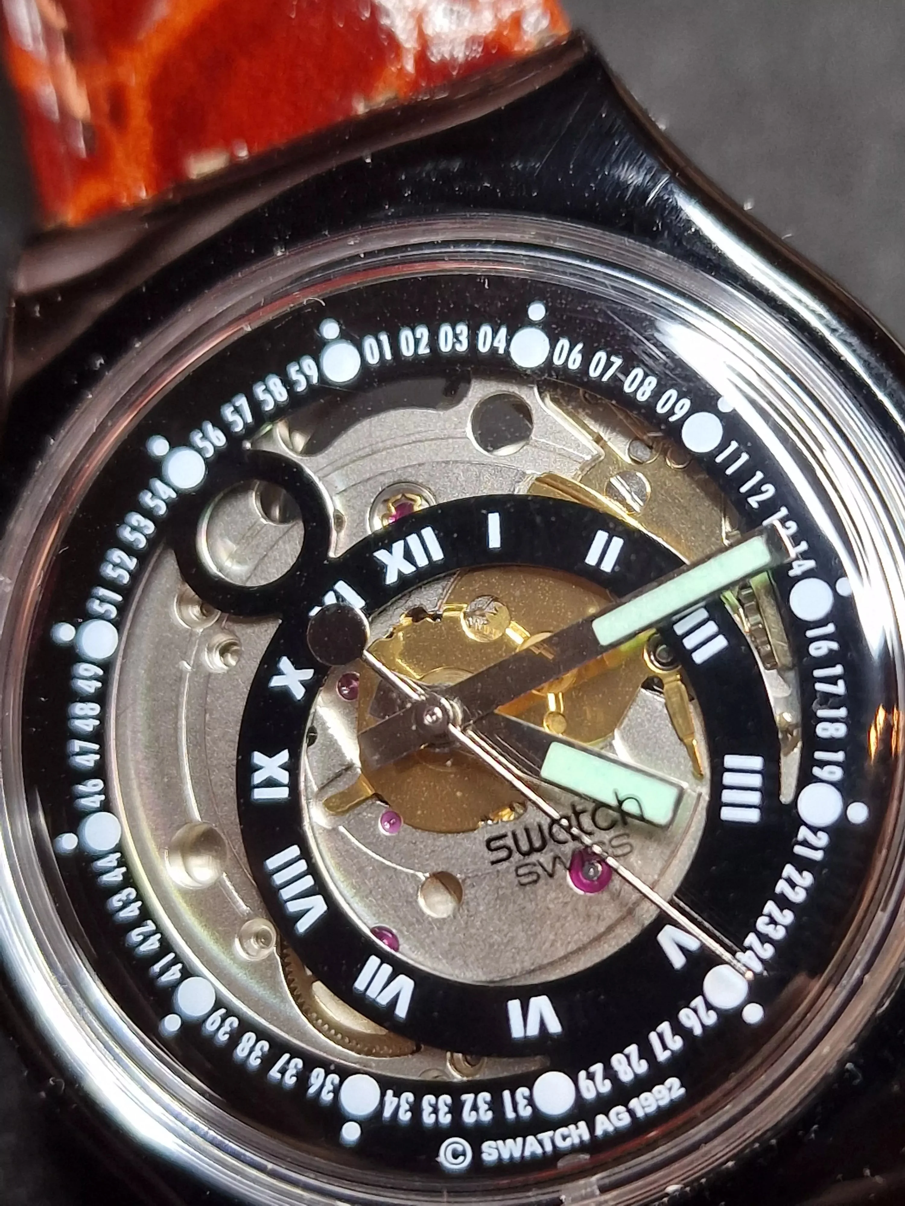 Swatch Automatic SAB102 "Black Circles" (1993) – Vintage Skeleton 5