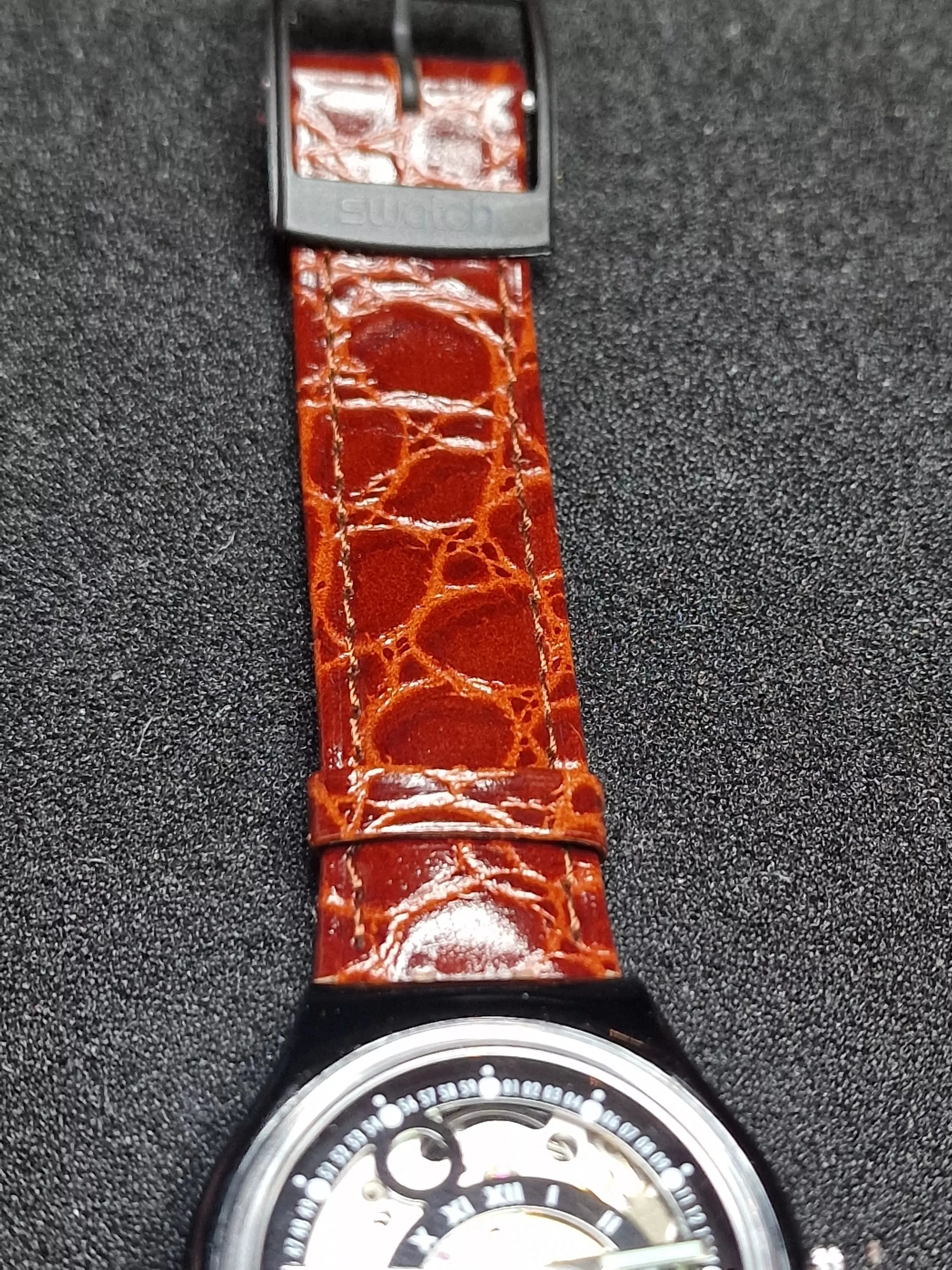 Swatch Automatic SAB102 "Black Circles" (1993) – Vintage Skeleton 11