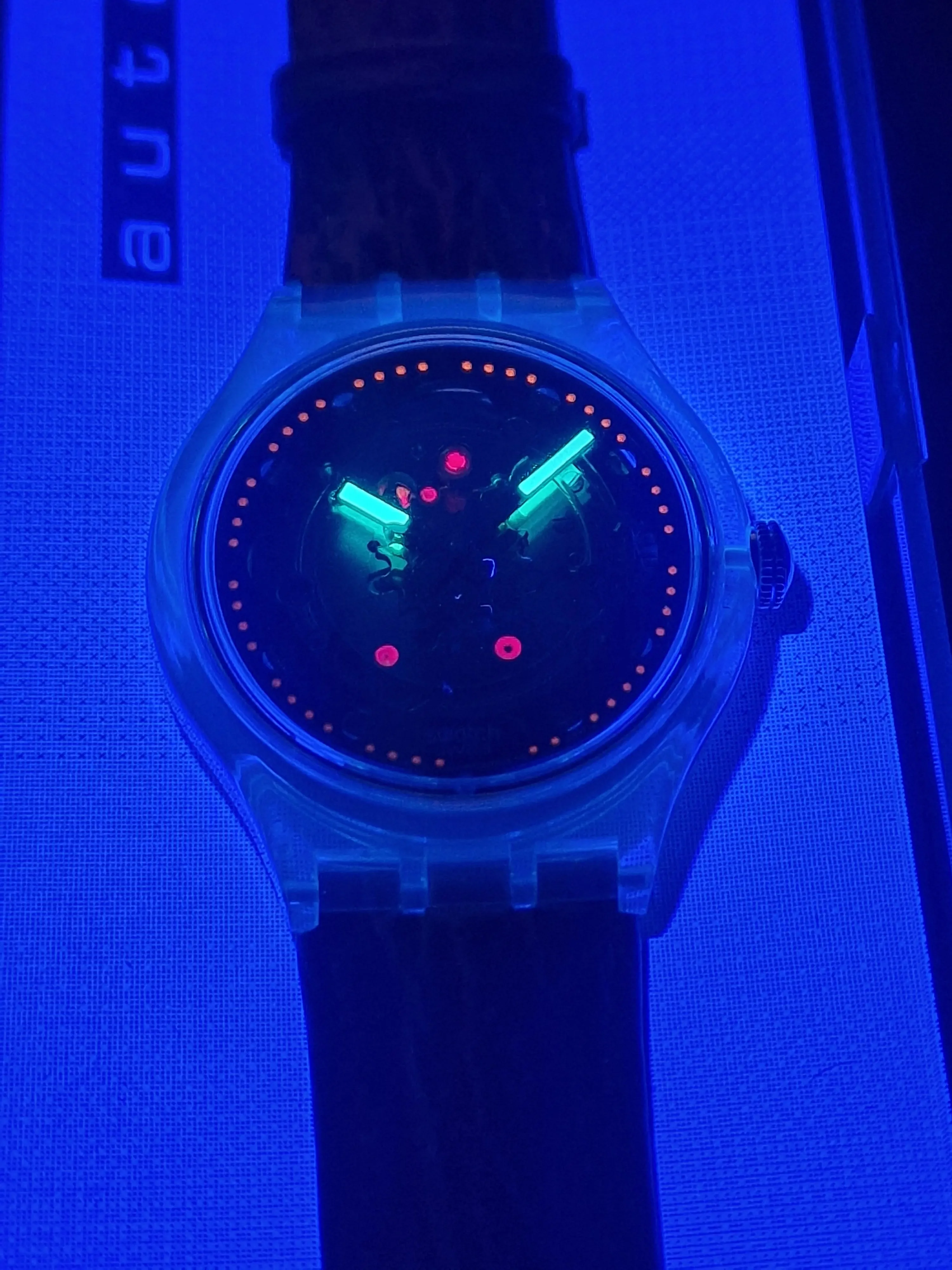 ⏱ Swatch Automatic SAK101 "Red Ahead" (1992) – Rare Early Automatic 2