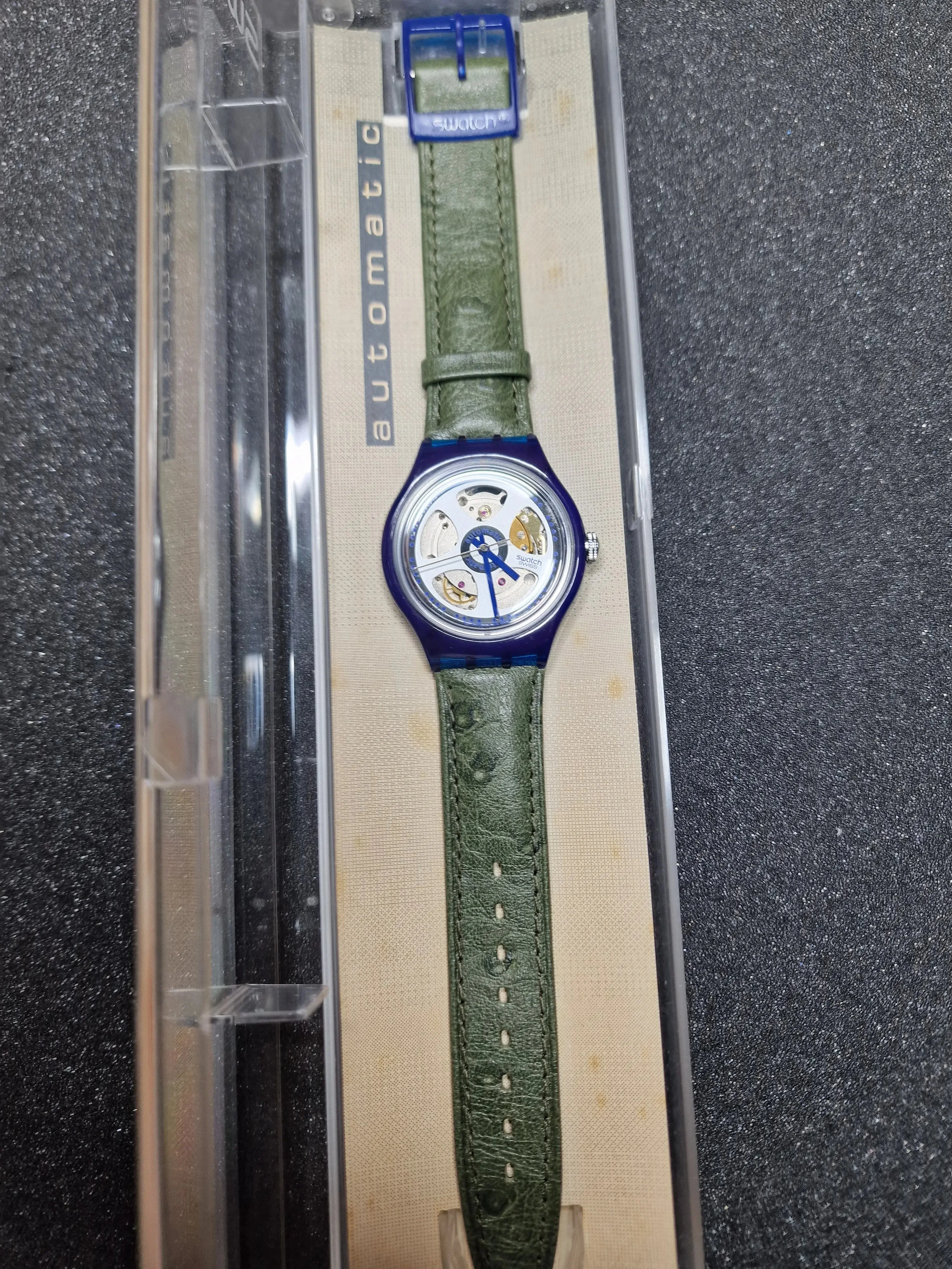 Swatch Automatic SAN102 “Baeru” – 1992 Vintage 2