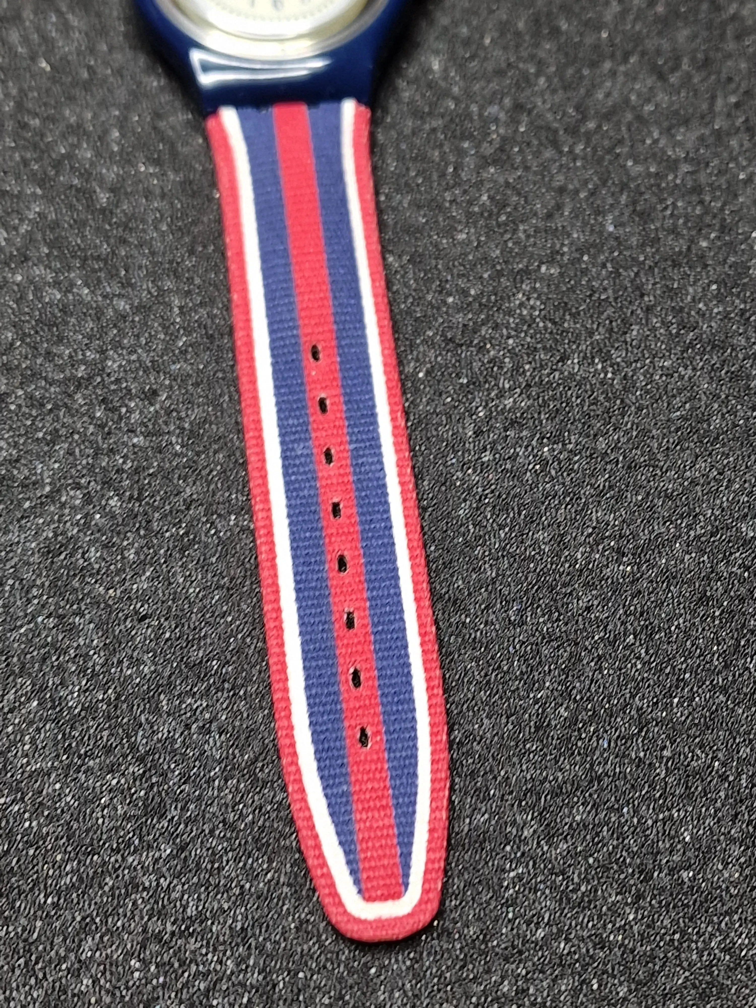 Swatch Automatic SAN105 "Time & Stripes" – 1994 🇺🇸⏱ 9