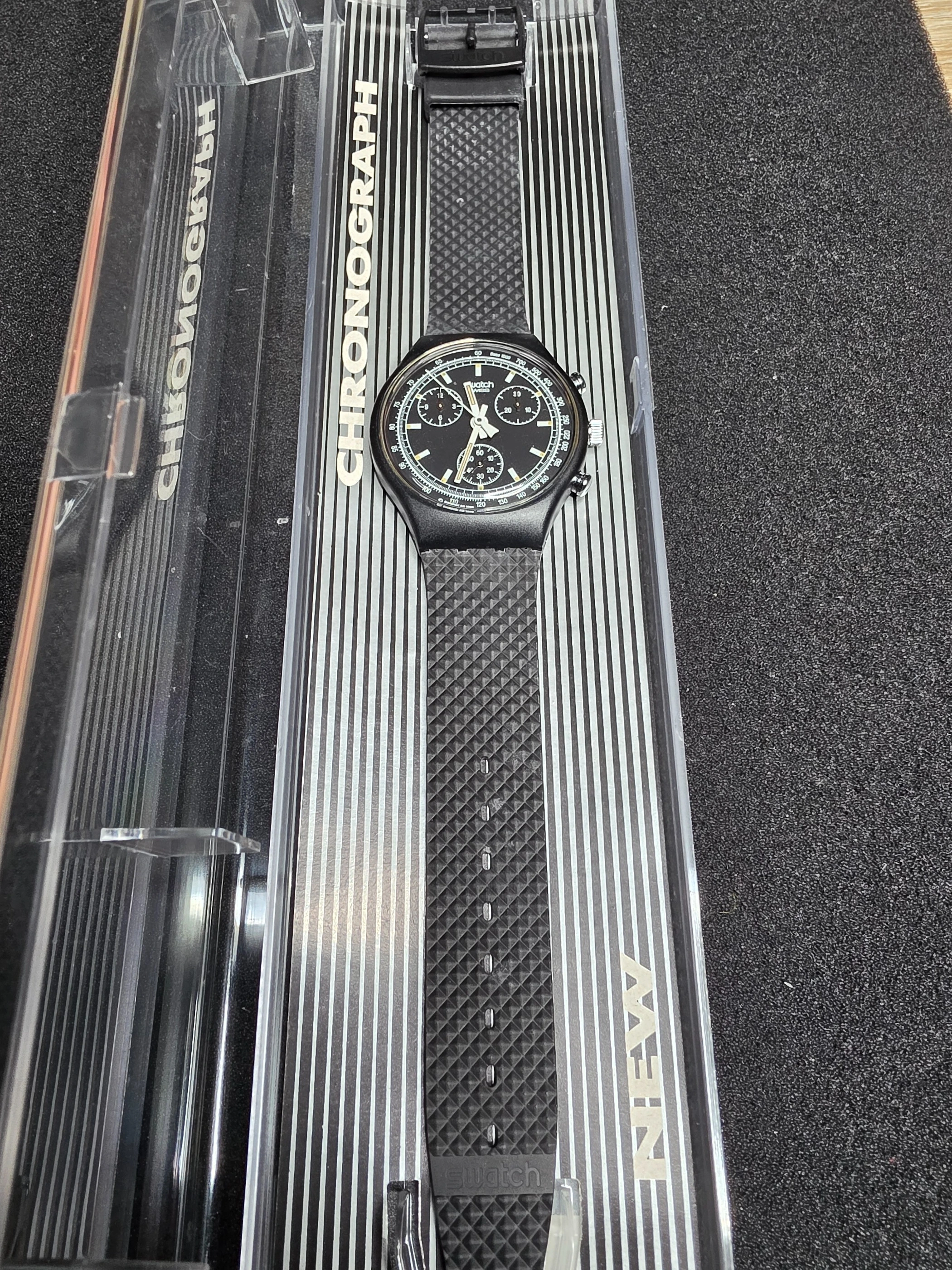 Swatch Chrono Black Friday SCB100 – 1990 – NOS – Rare – view 3