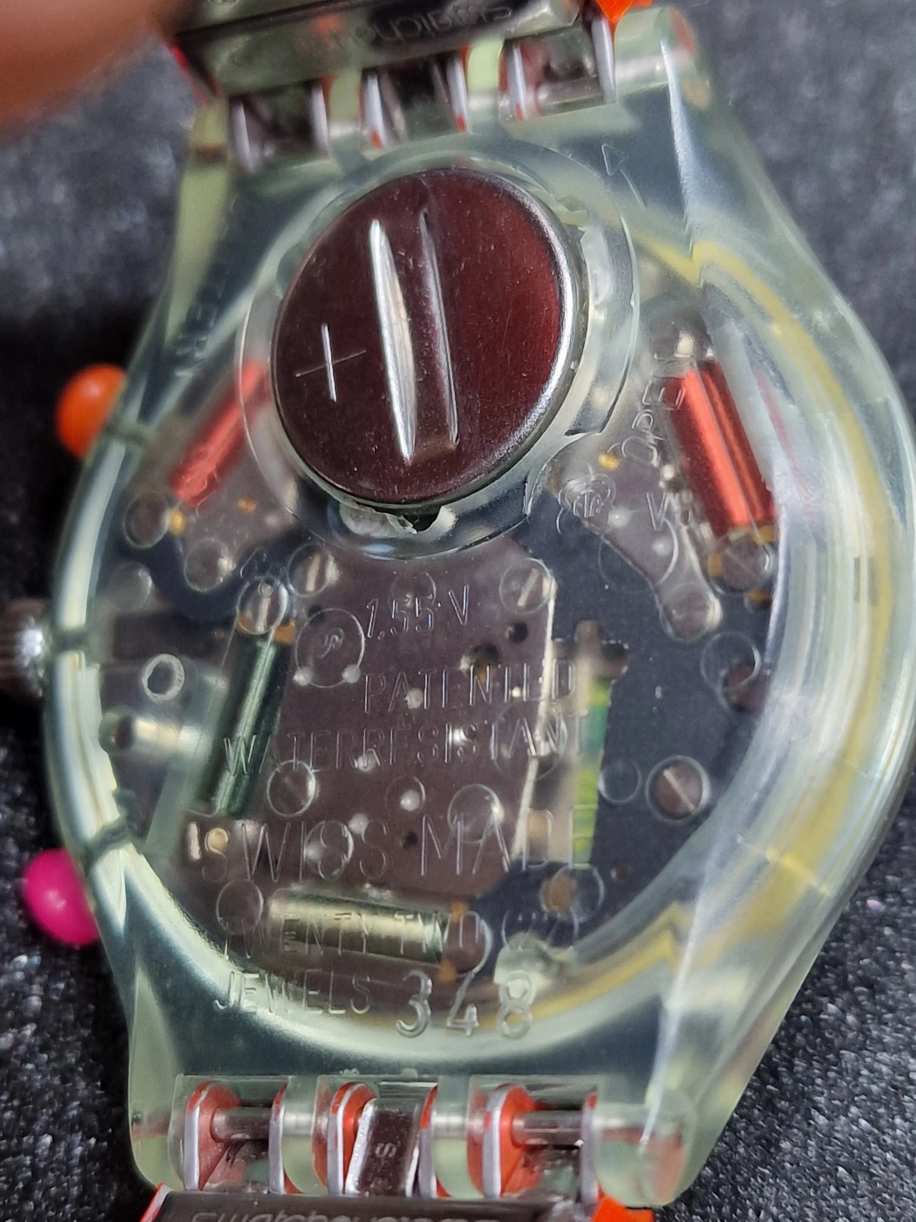Swatch Chrono Flex SCG102 “Inspyral” (1994) – Rare with Original Fluorescent Strap! 9