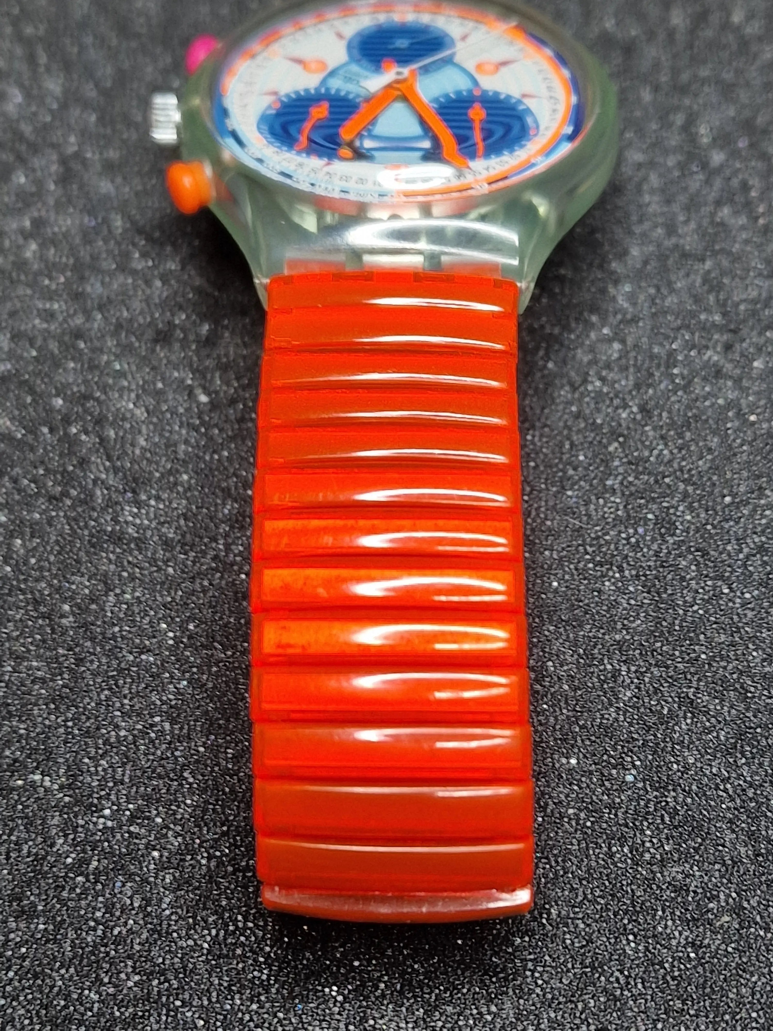 Swatch Chrono Flex SCG102 “Inspyral” (1994) – Rare with Original Fluorescent Strap! 11