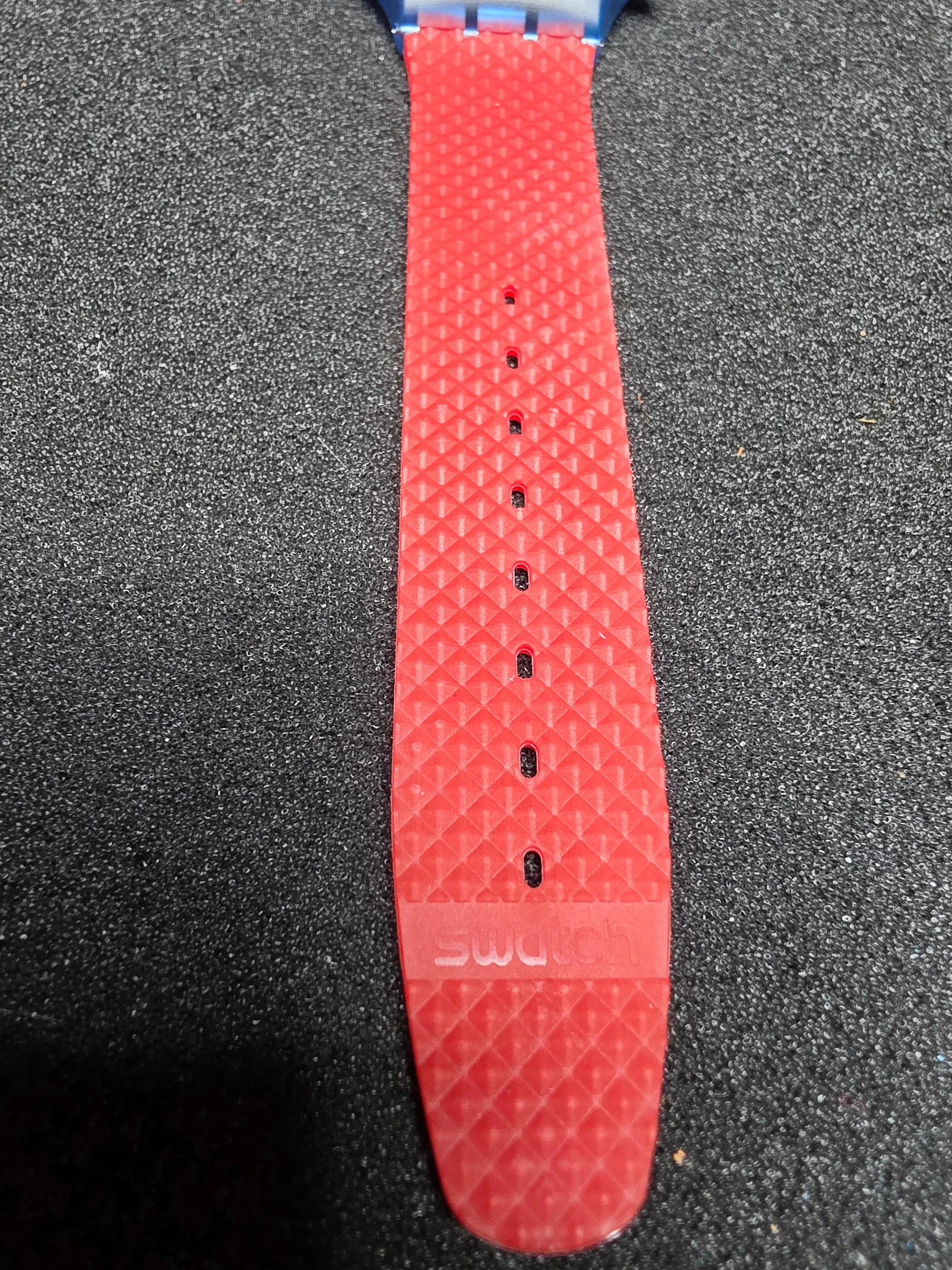 Swatch Chrono JFK SCN103 – 1992 – NOS – Red Strap – view 9