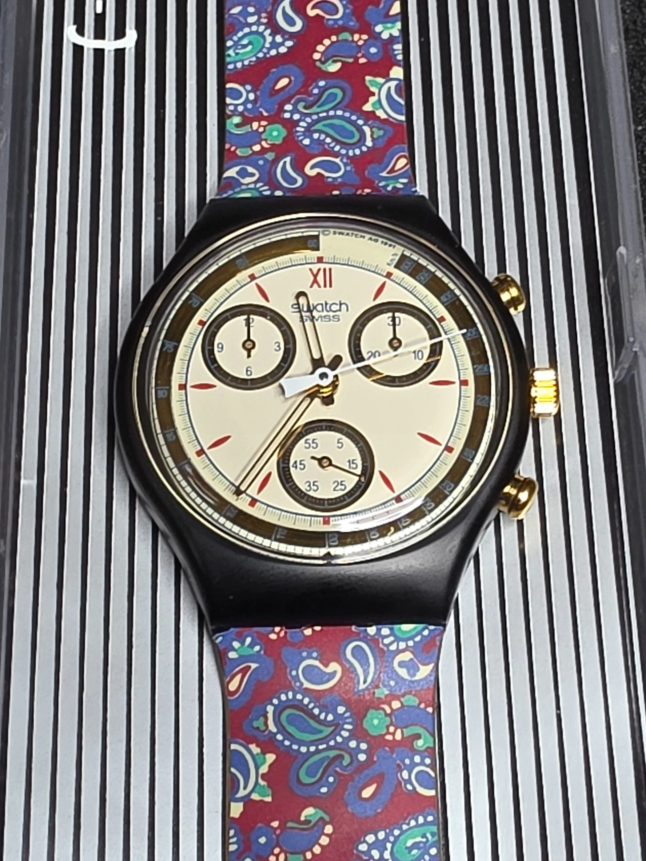 Swatch Chrono SCB108 – 1991 – NOS – Paisley Strap
