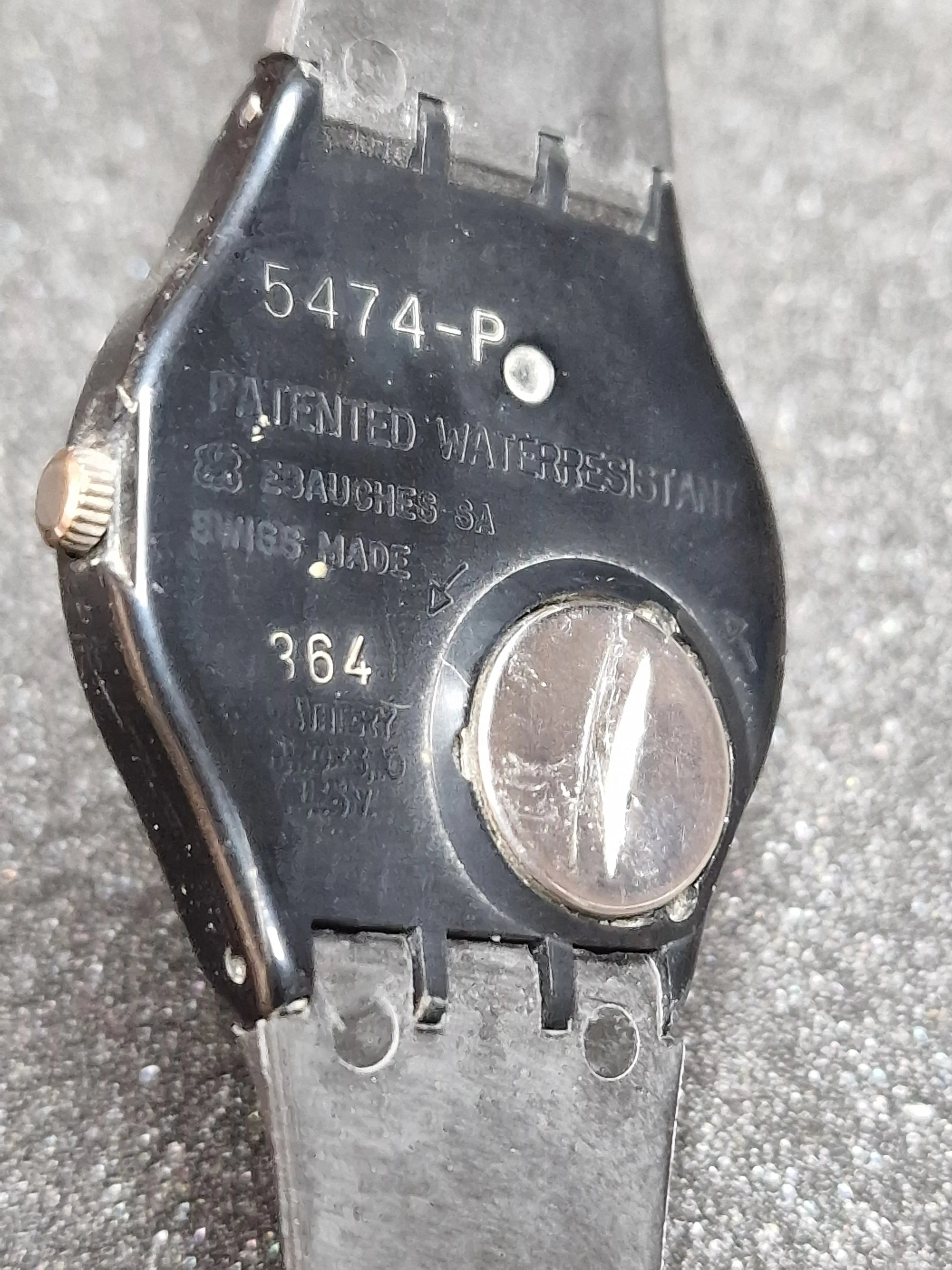 Swatch GB105 “Blackout” (1985) – Minimalist Classic 7