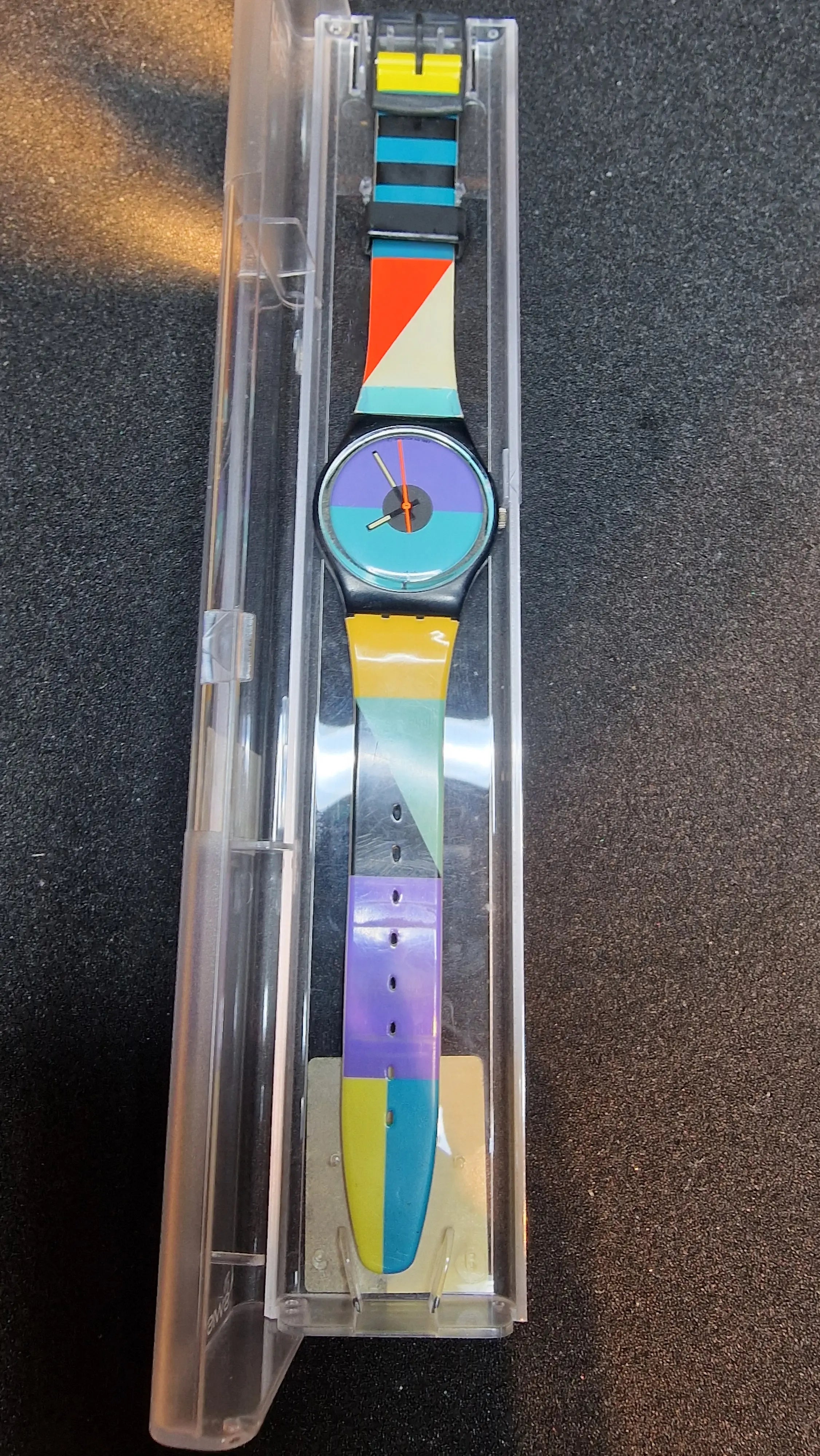 Swatch GB121 – “St. Catherine’s Point” (1988) 2