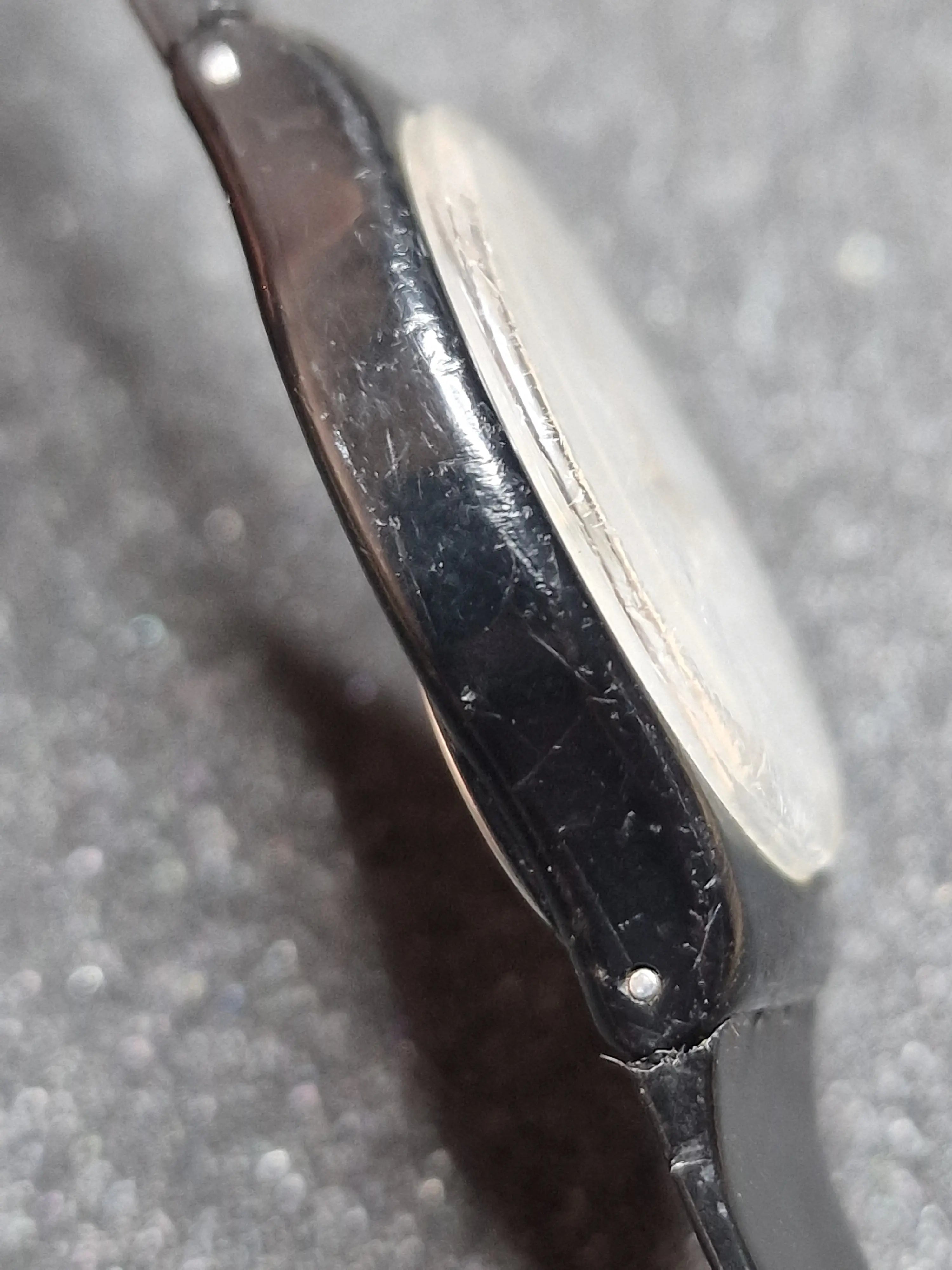 Swatch GB703 “Swissair” (1986) – Rare Airline Edition 6