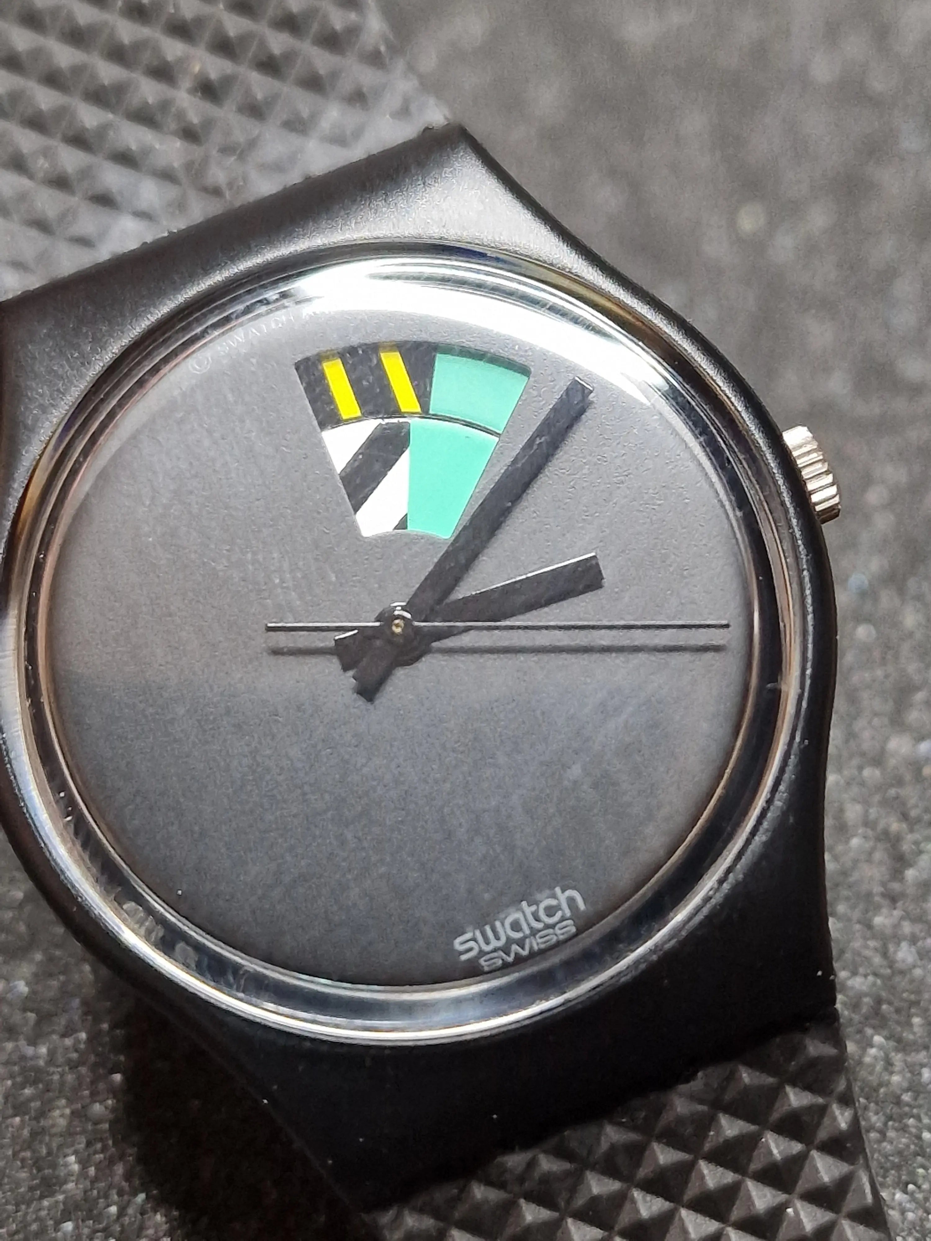 Swatch GB715 “Color Windows” (1989) – Geometric Minimalism 4