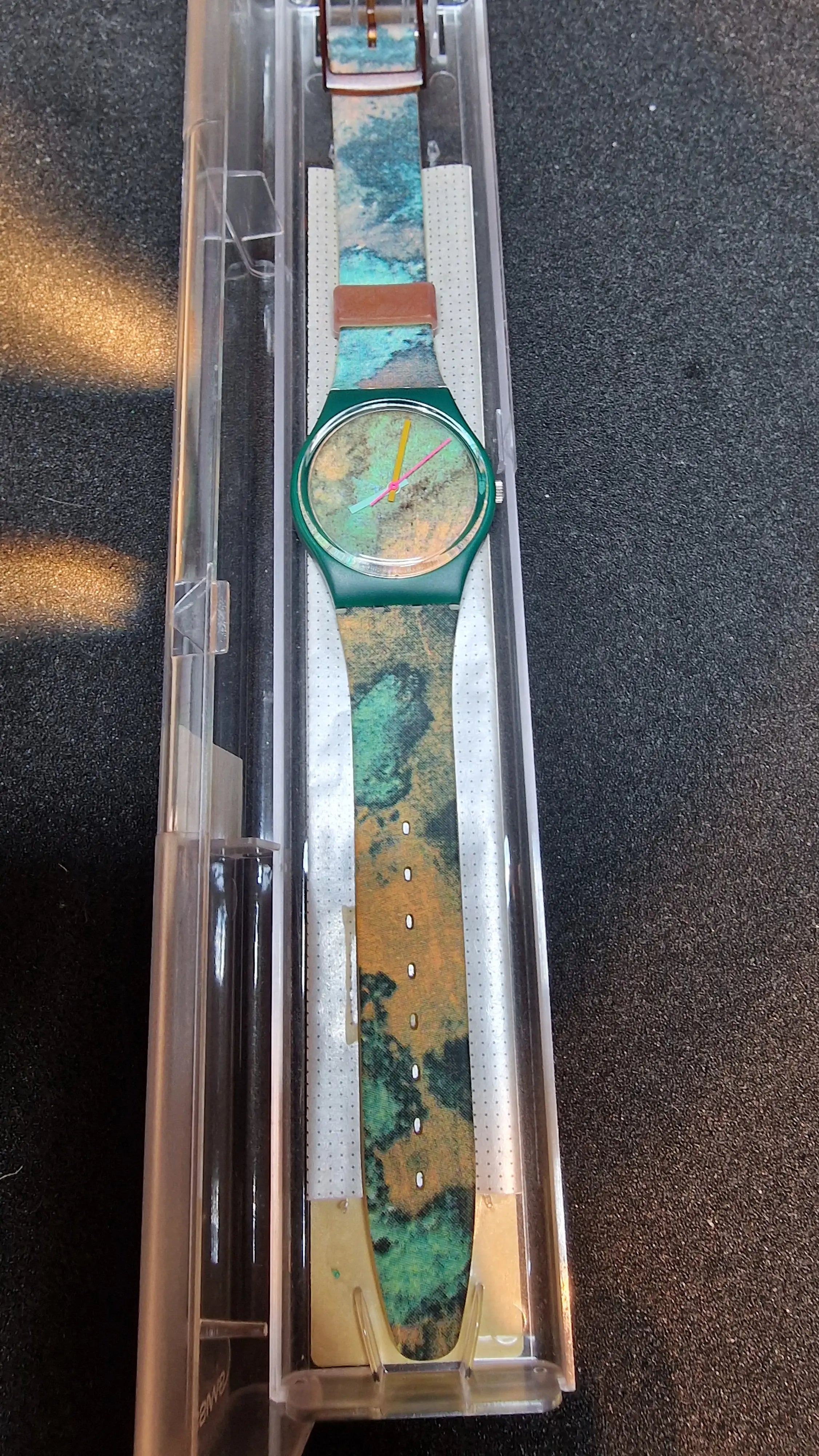 Swatch GG102 – Old Bond (1988) 2