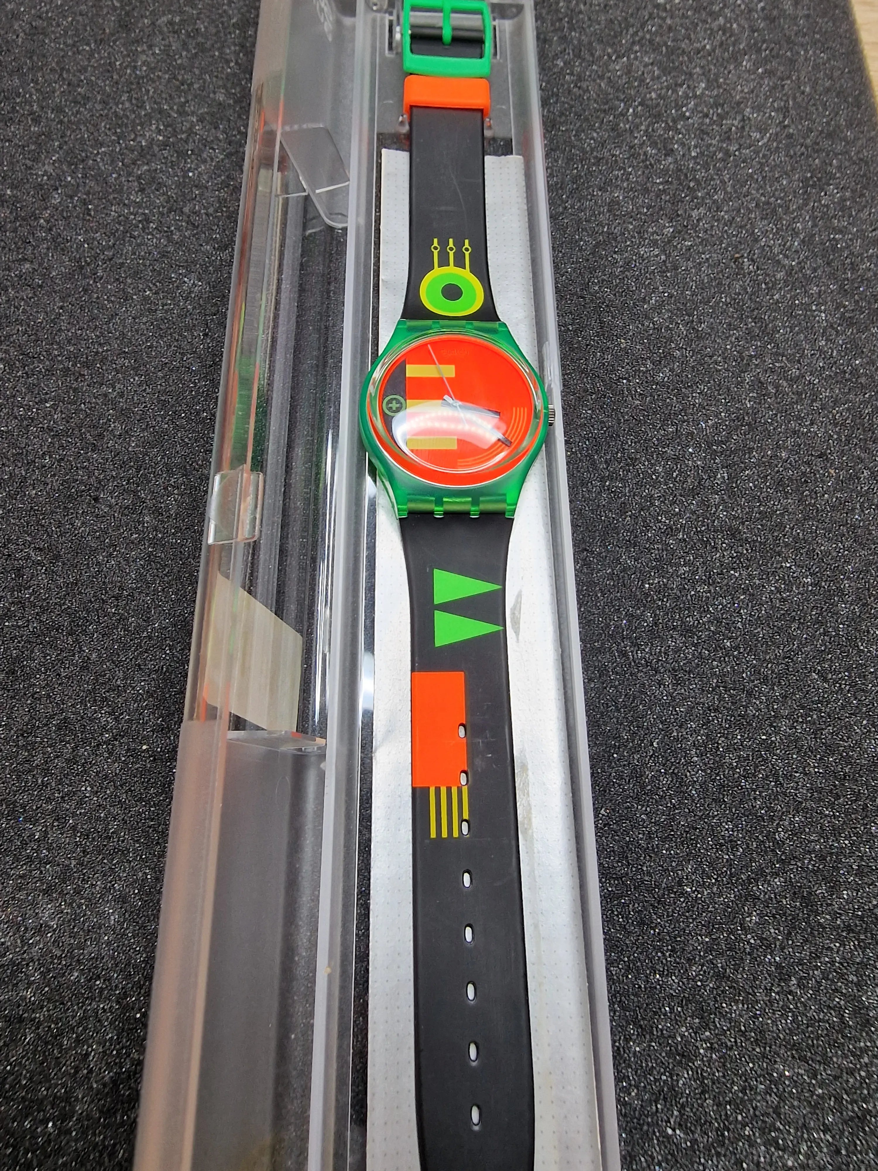 Swatch GG106 “Neo Rider” (1988) – Techno Neon Classic 4