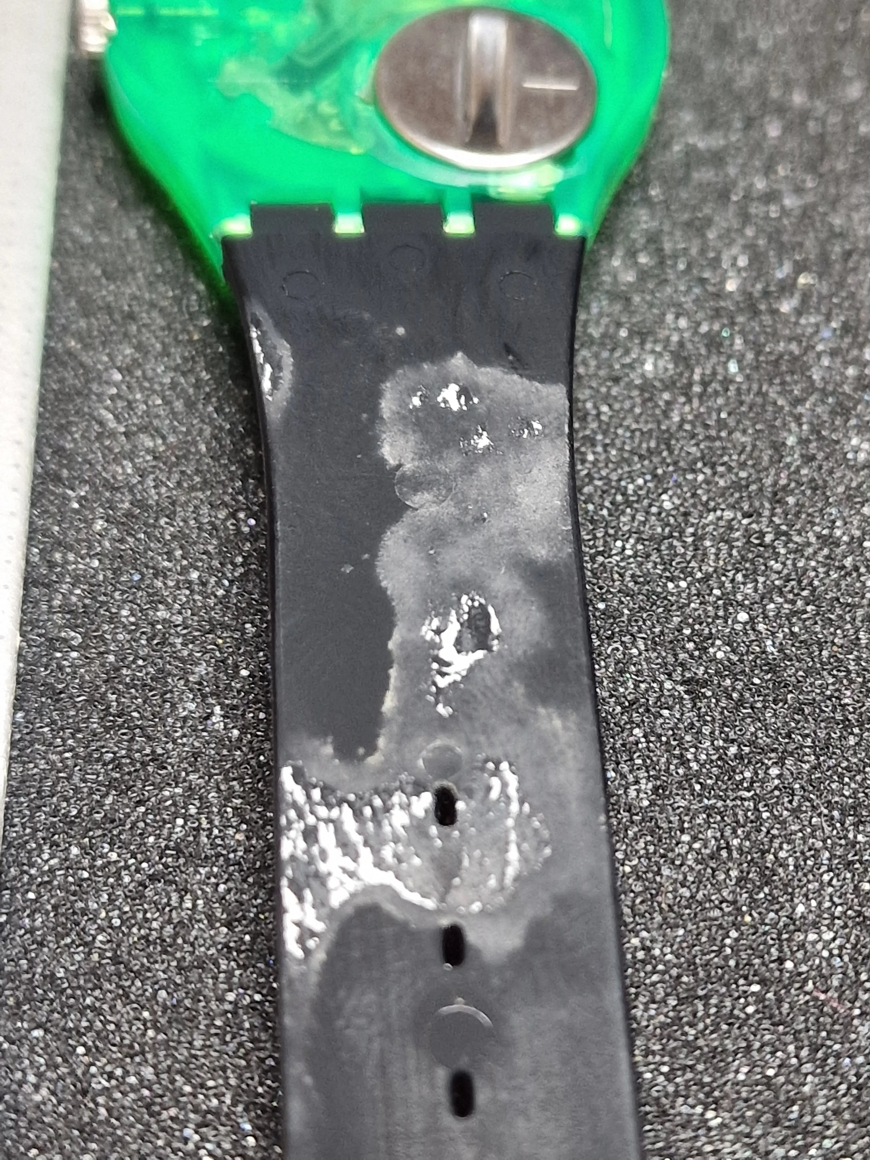 Swatch GG106 “Neo Rider” (1988) – Techno Neon Classic 7