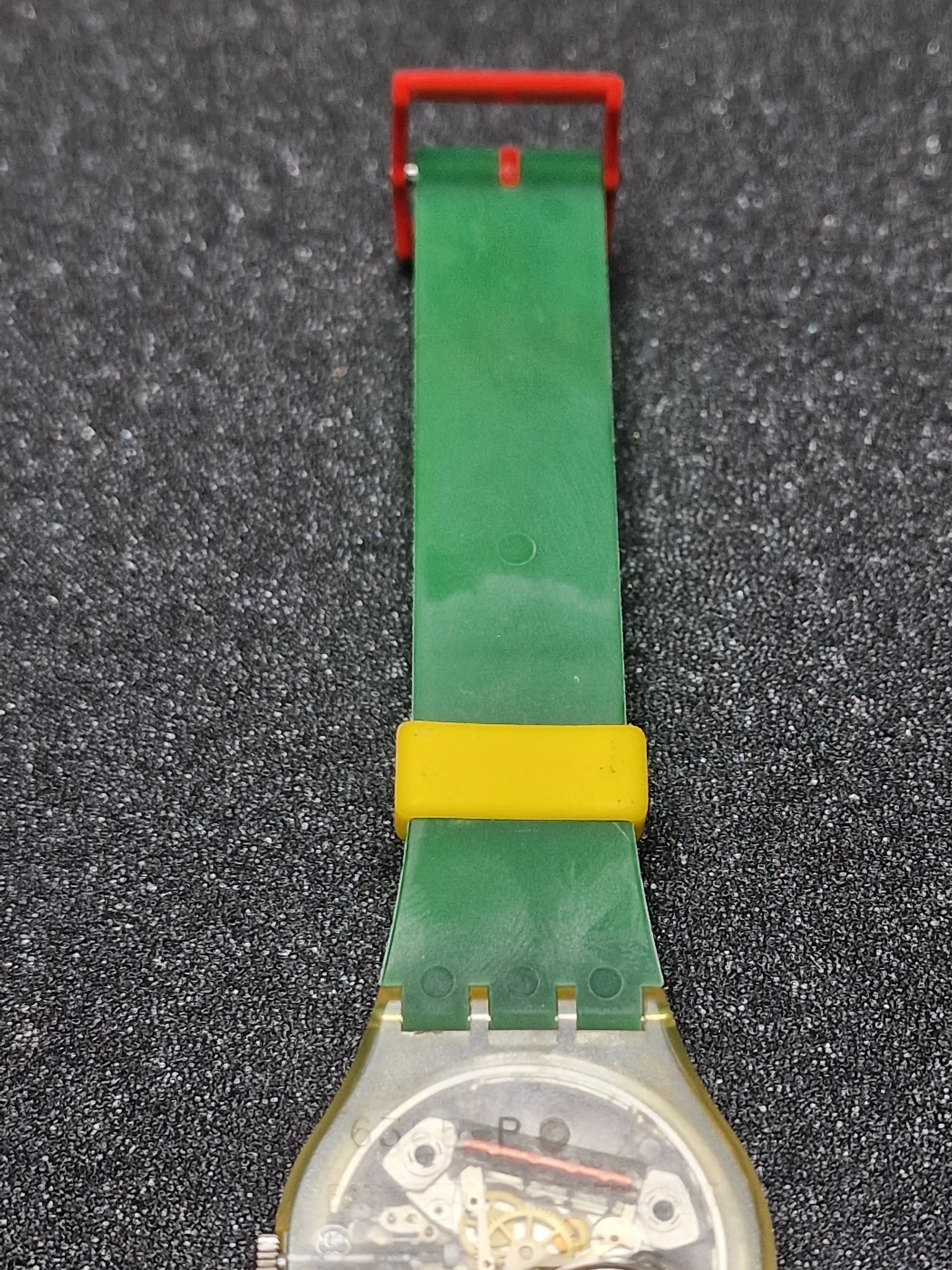 Swatch GK102 “Nautilus” (1986) – Iconic Compass Design 11