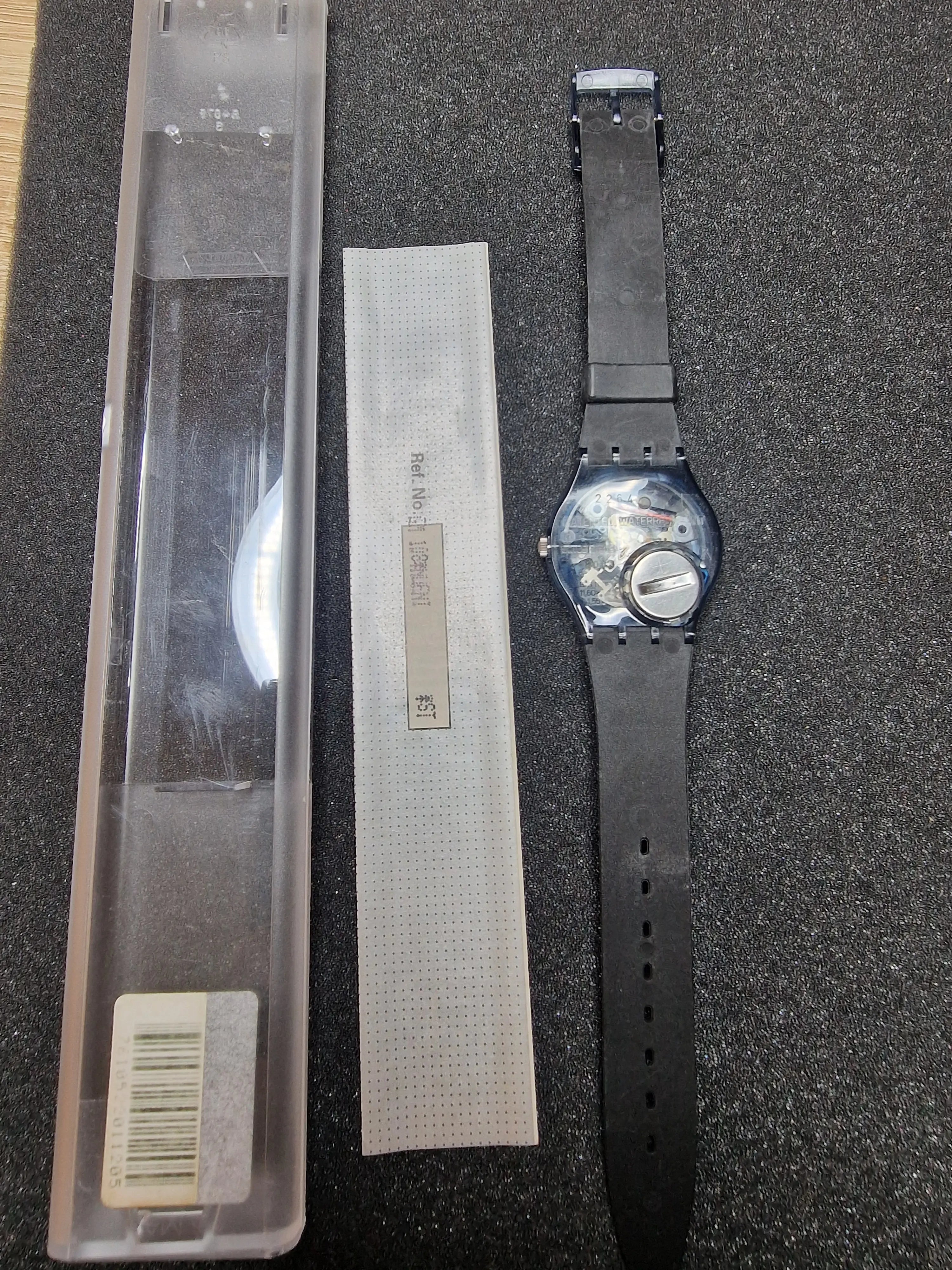 Swatch GM108 “Nuni” (1991) – Minimal 90s Design Classic 4