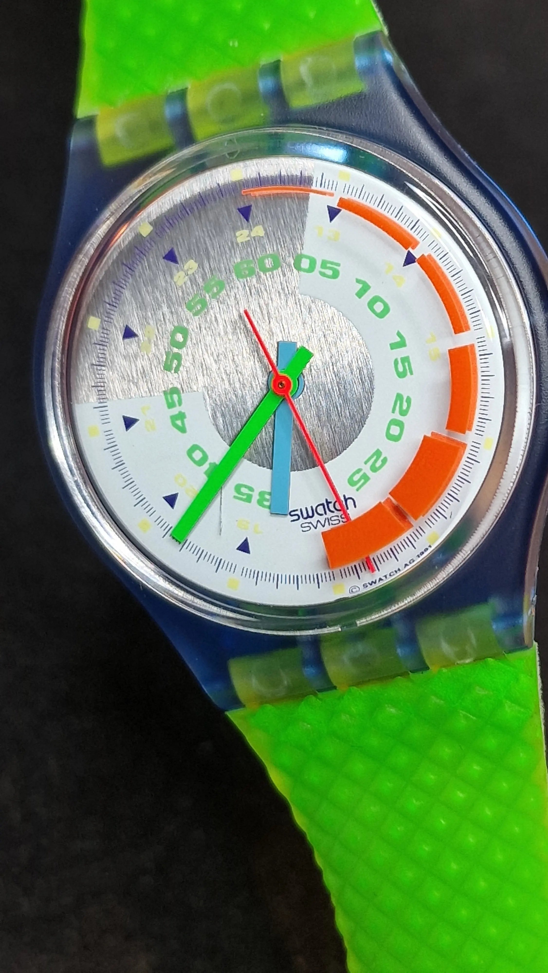 Swatch GN117 “Schnell” (1992) – Vintage Neon Classic 4
