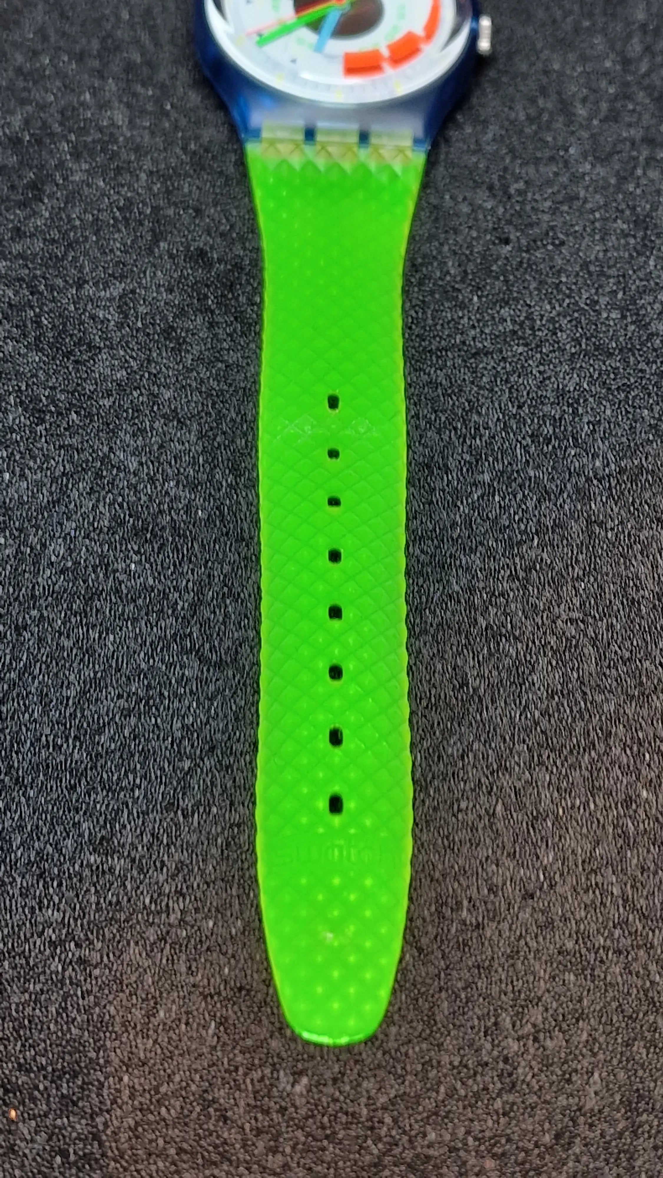 Swatch GN117 “Schnell” (1992) – Vintage Neon Classic 8