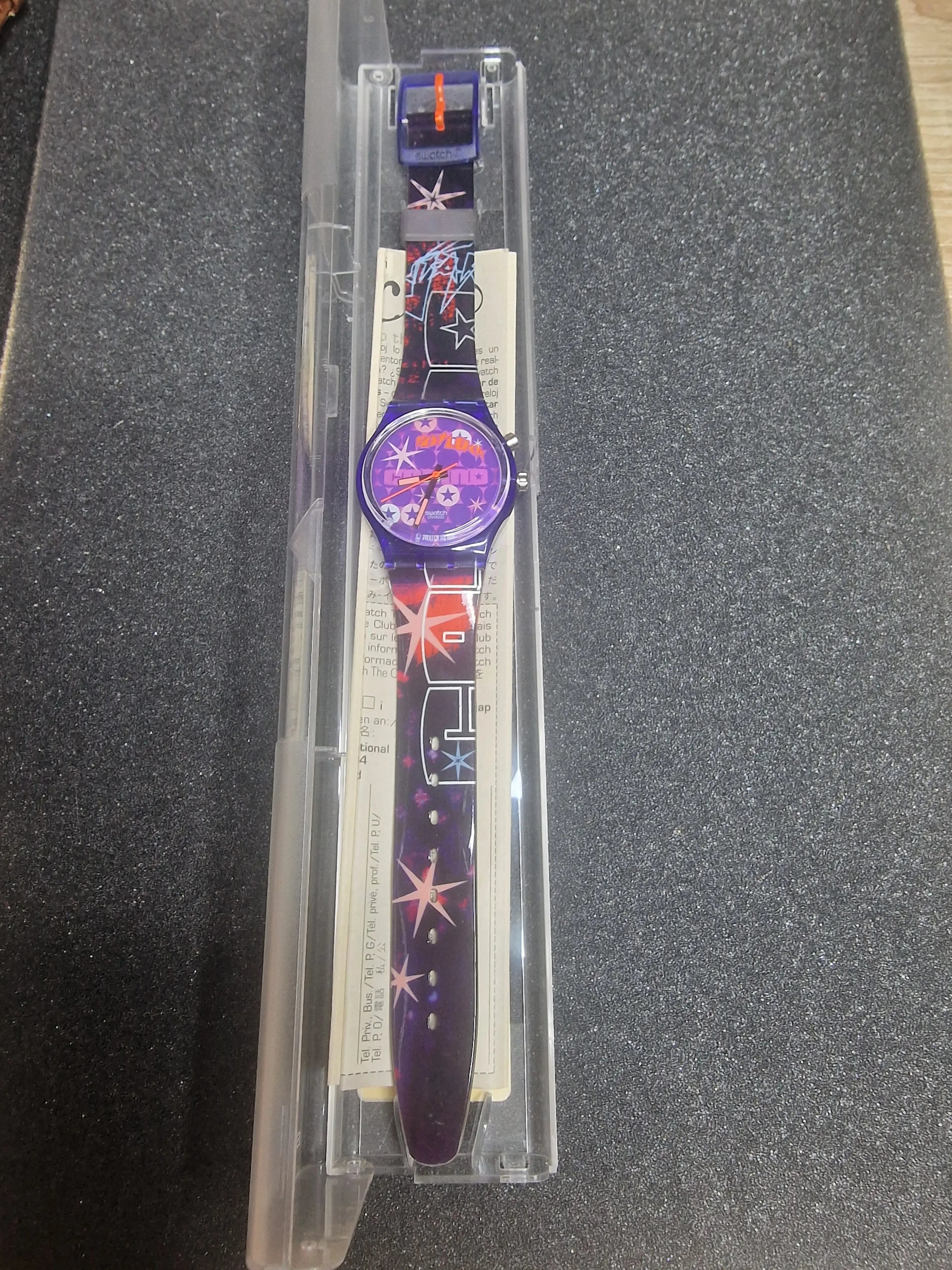 Swatch GN901 “Potluck” (1996) – Swatch Loomi Series 3
