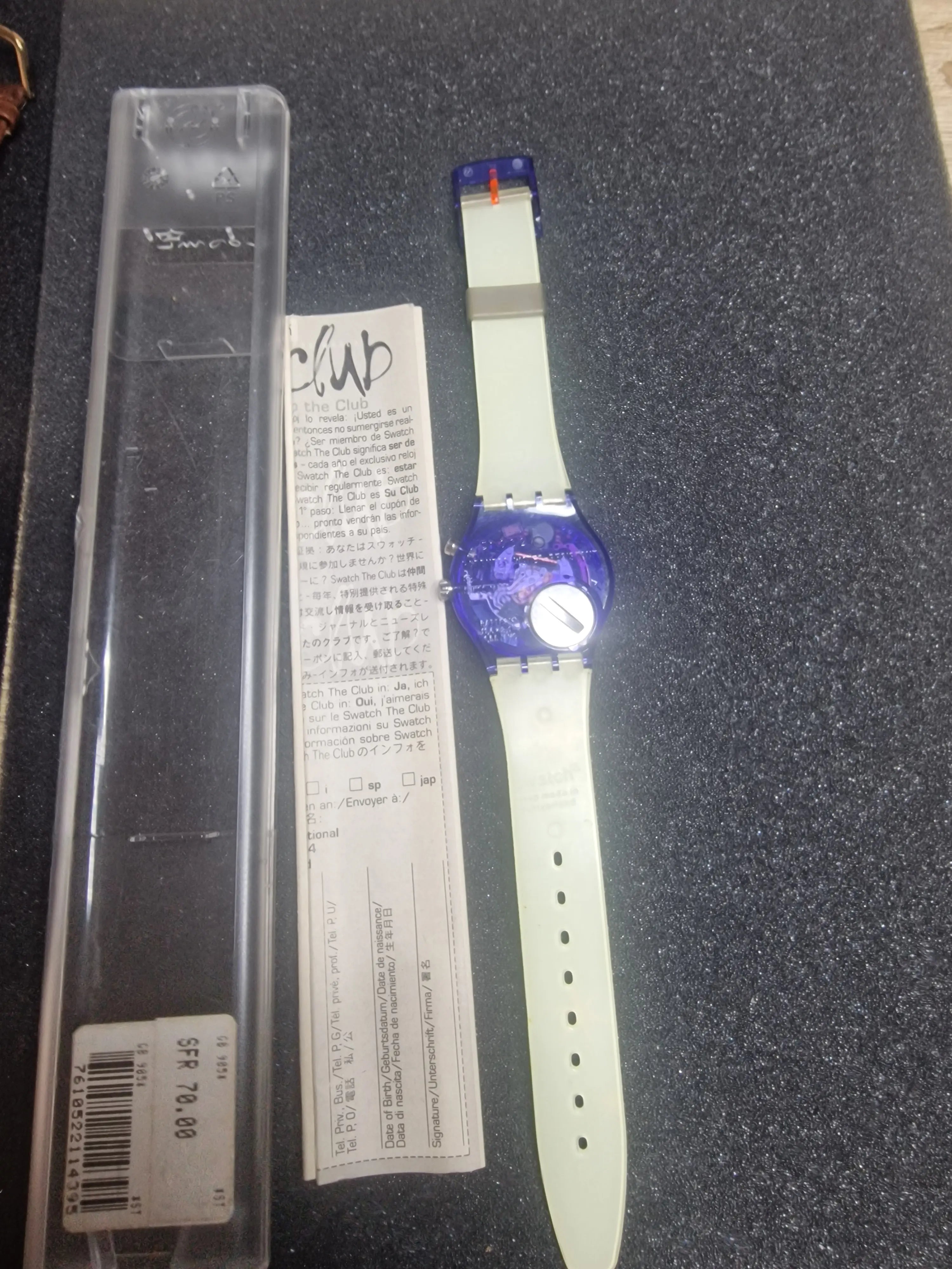 Swatch GN901 “Potluck” (1996) – Swatch Loomi Series 4