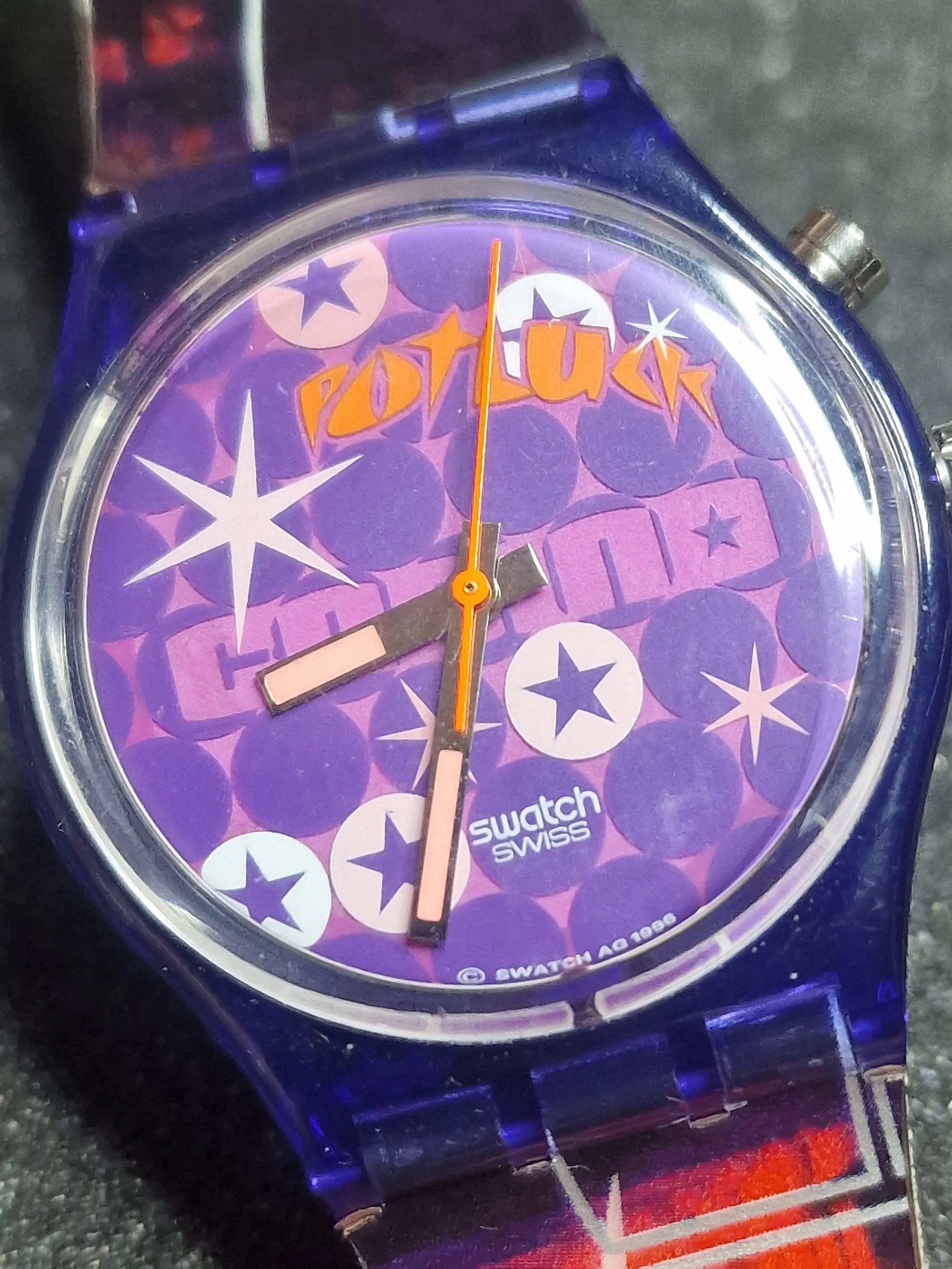 Swatch GN901 “Potluck” (1996) – Swatch Loomi Series 5