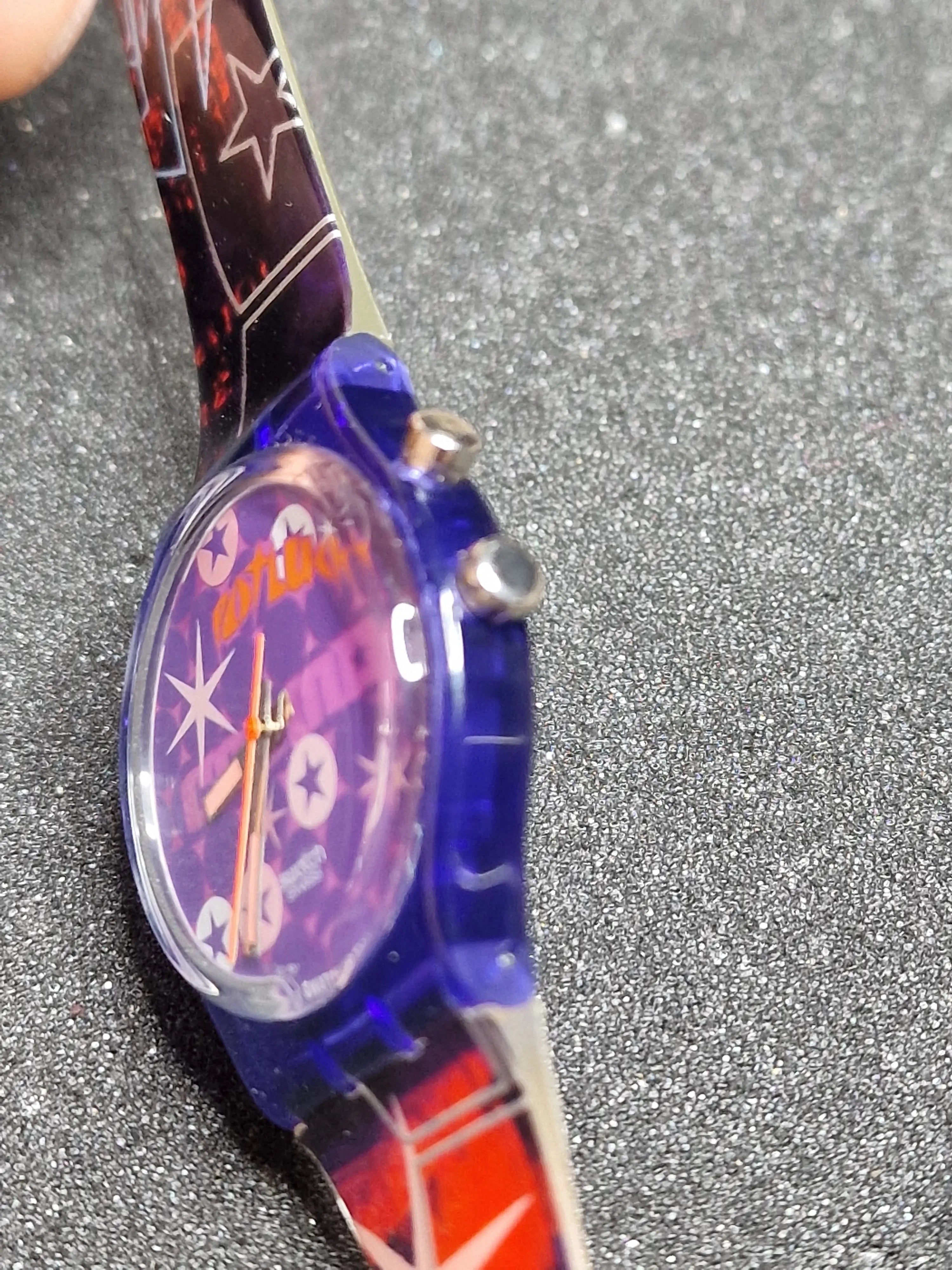Swatch GN901 “Potluck” (1996) – Swatch Loomi Series 7