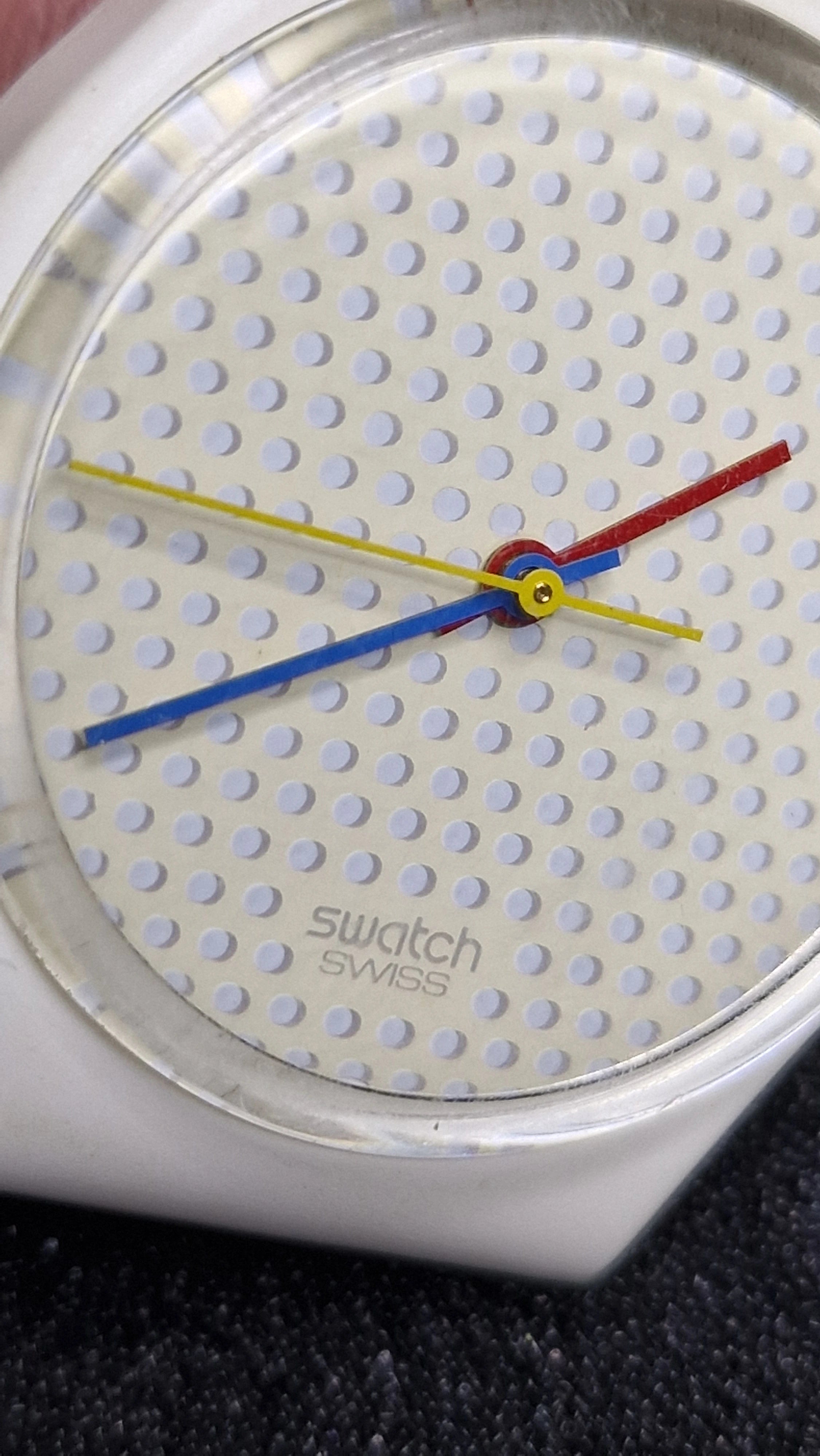 Swatch GW105 “Ping Pong” (1986) – Vintage Swiss Quartz 10