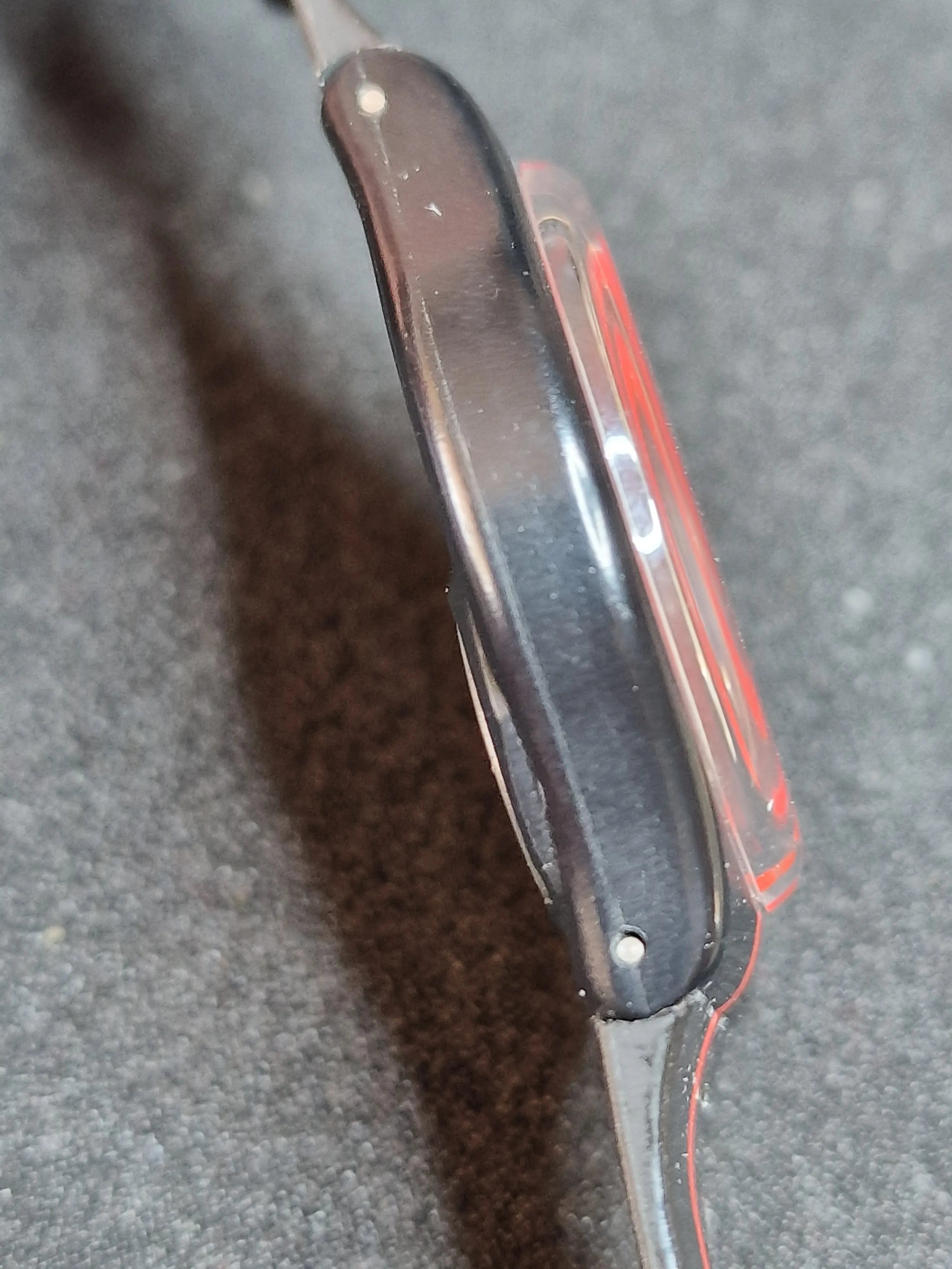 Swatch GZ119 – Rouge sur Blackout – Heinz Julen – Limited Art Edition 6