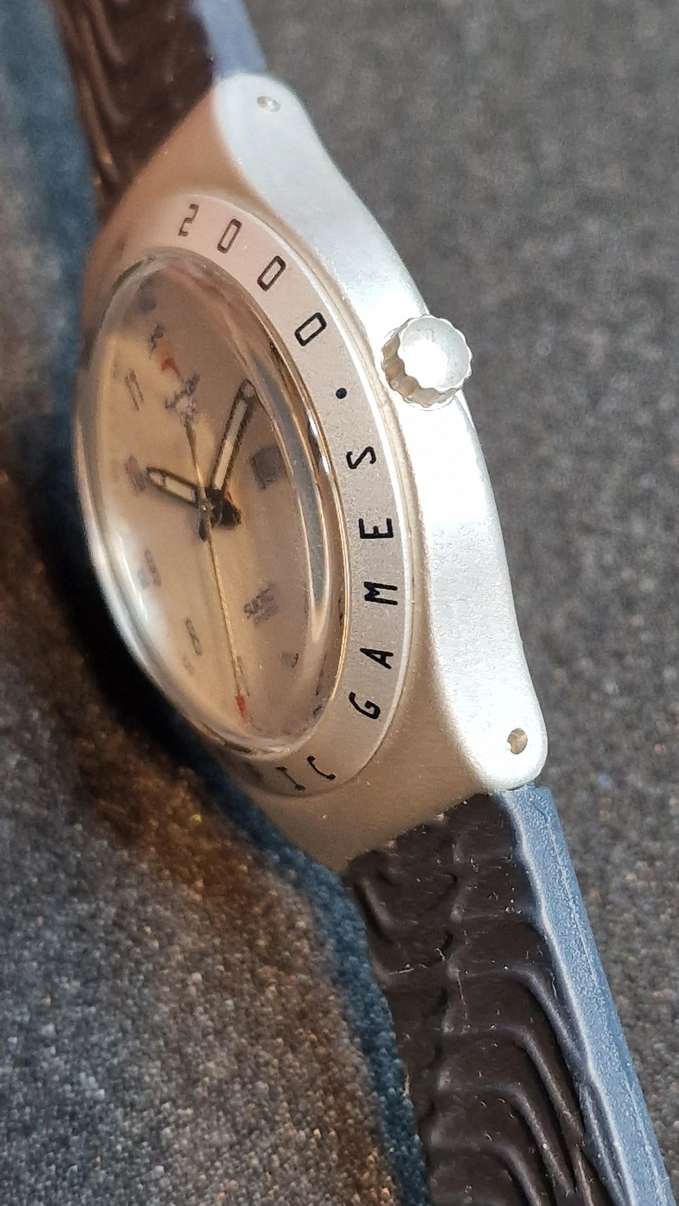 Swatch Irony Aluminium “Sydney 2000 Olympic” YGS7004 – Big Backfire (2000) - 3