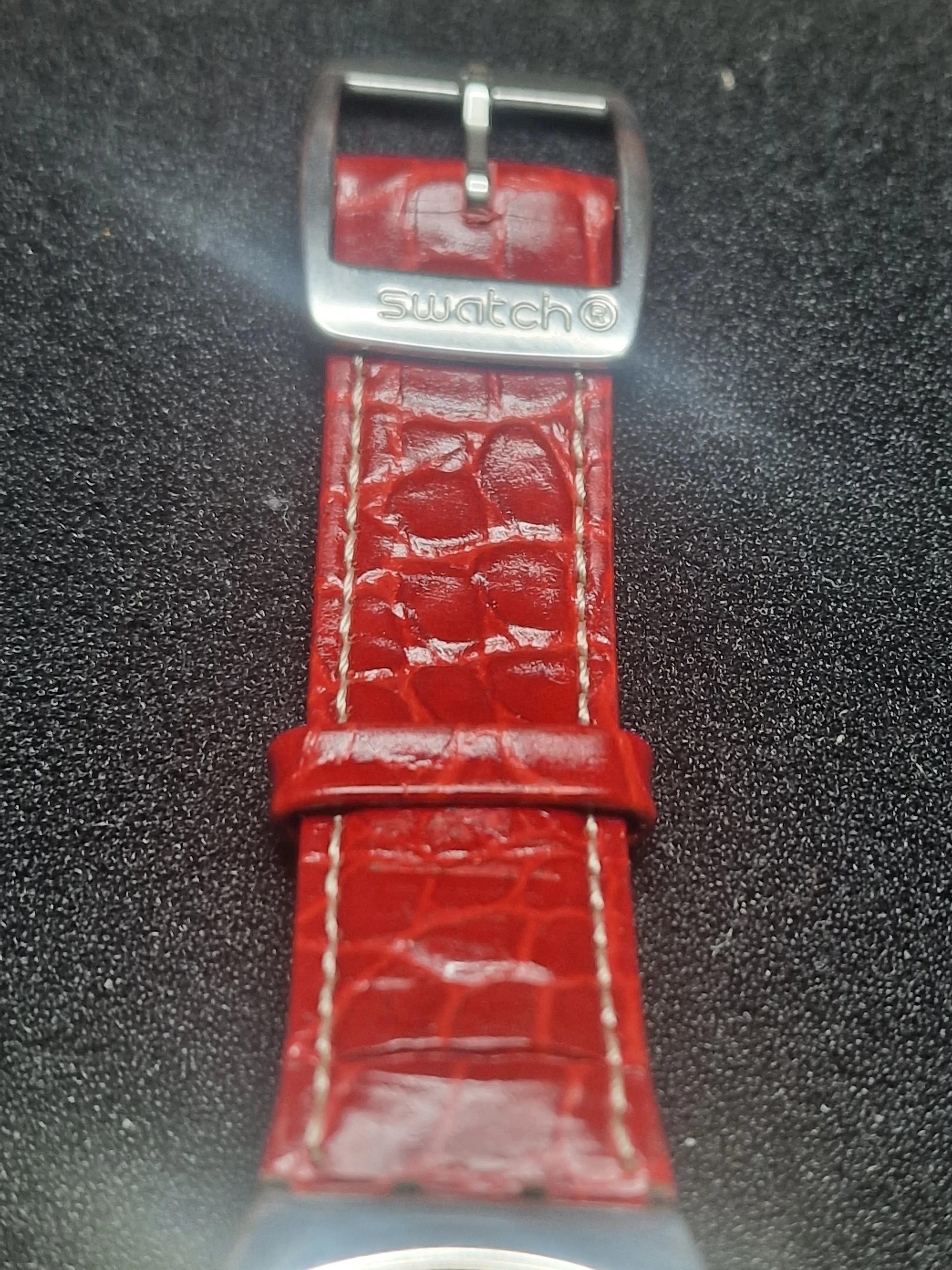 Swatch Irony Big Classic YGS402 – "Crowned Head" (1993) 10