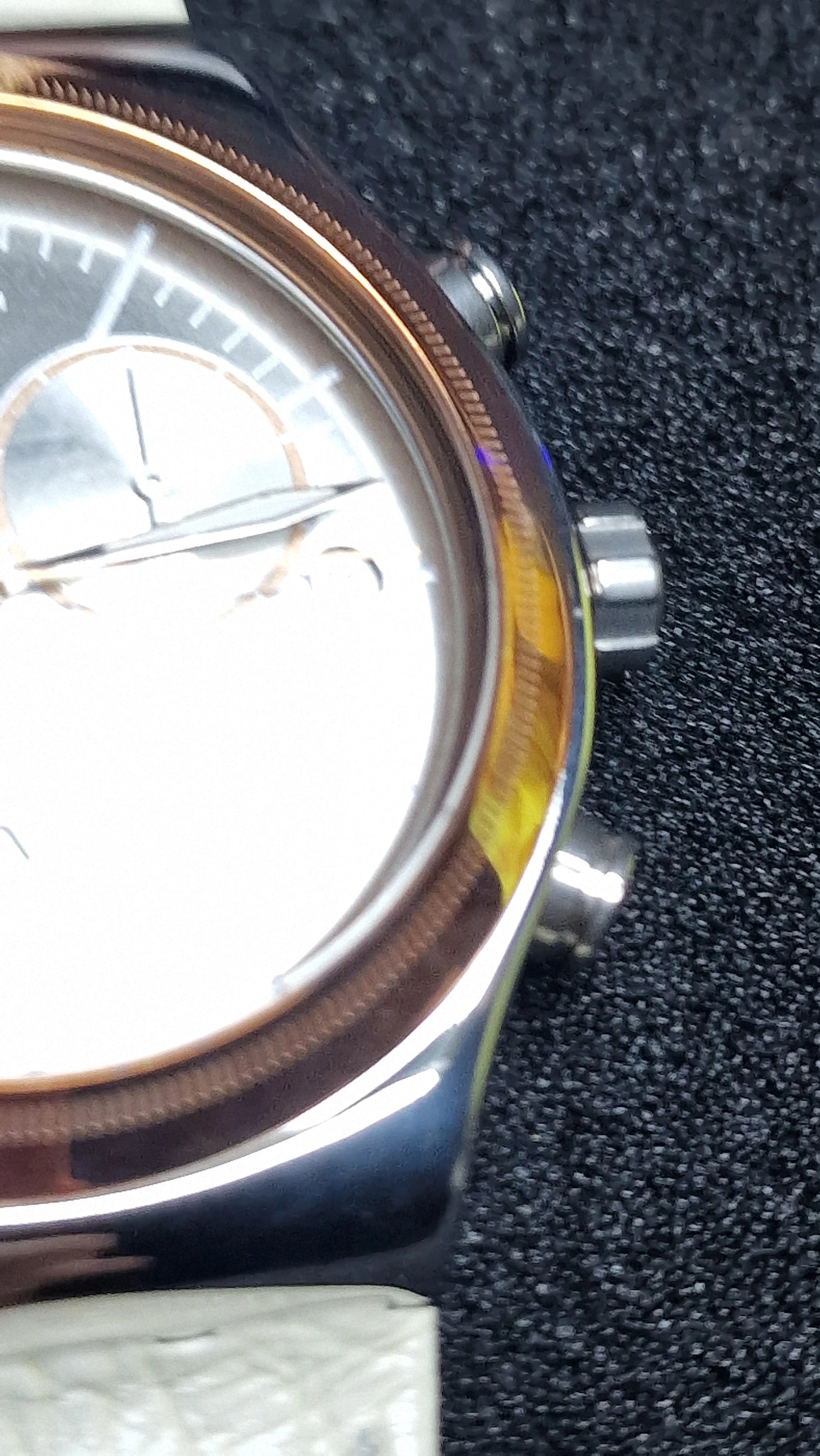 Swatch Irony Chrono YVS412 “AlbinoStrich” (AG 2013) – elegant two-tone chrono - 3