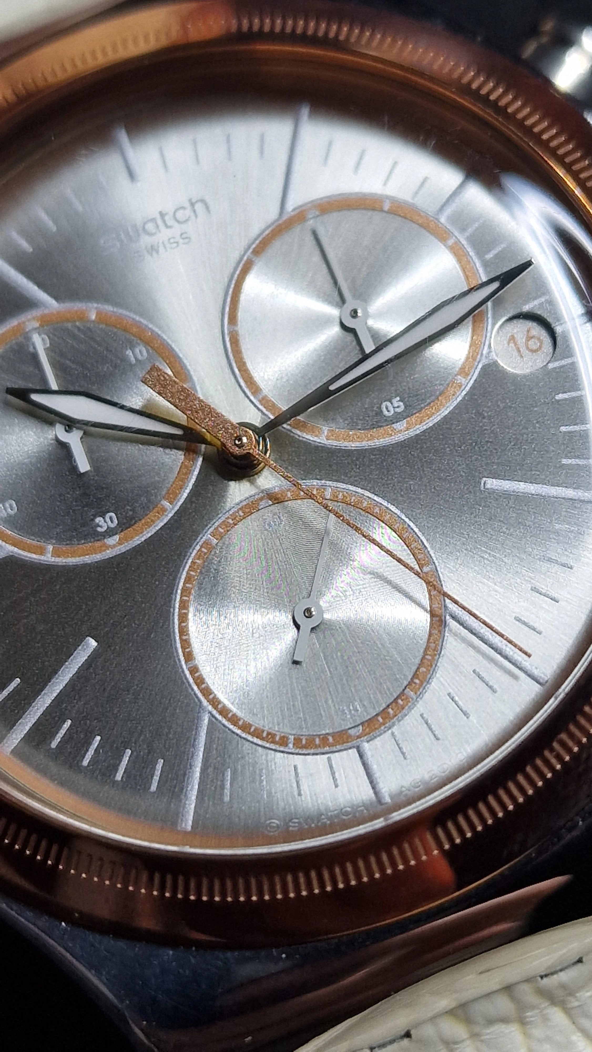 Swatch Irony Chrono YVS412 “AlbinoStrich” (AG 2013) – elegant two-tone chrono - 5