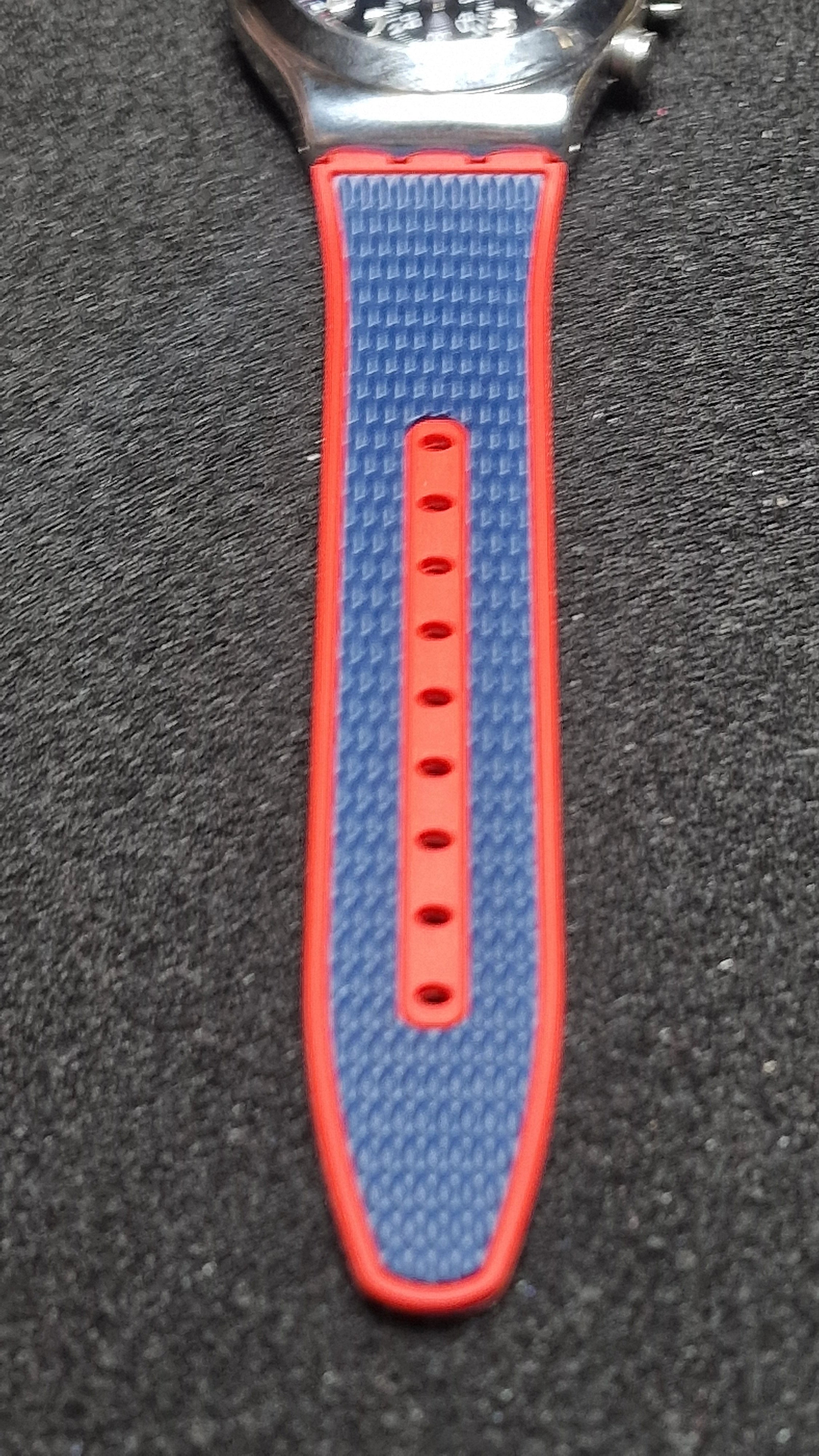 Swatch Irony Chrono YVS452 “Secret Operation” (2018) Tachymeter - 13